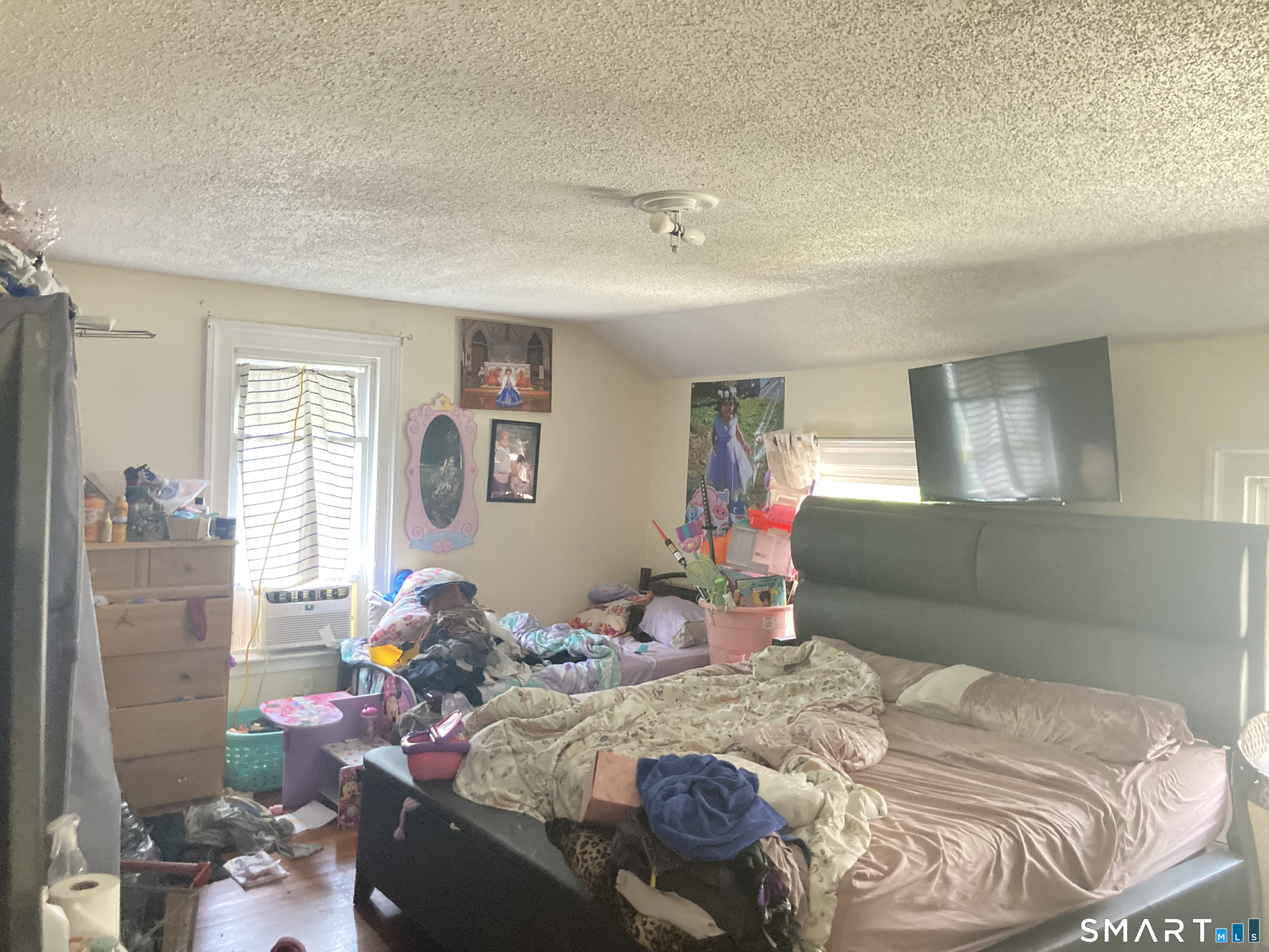 607 Elm Street photo 16