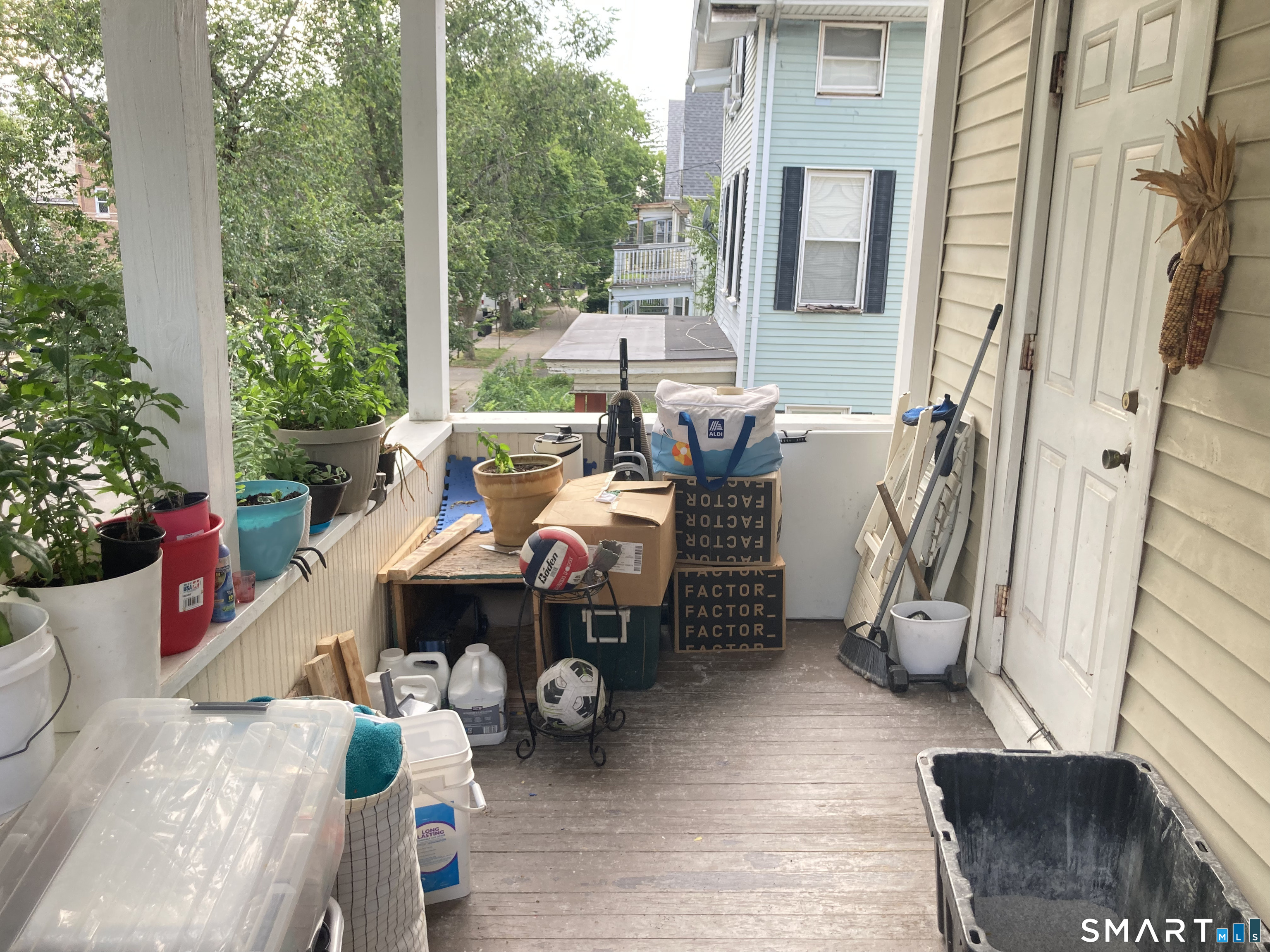 607 Elm Street photo 24