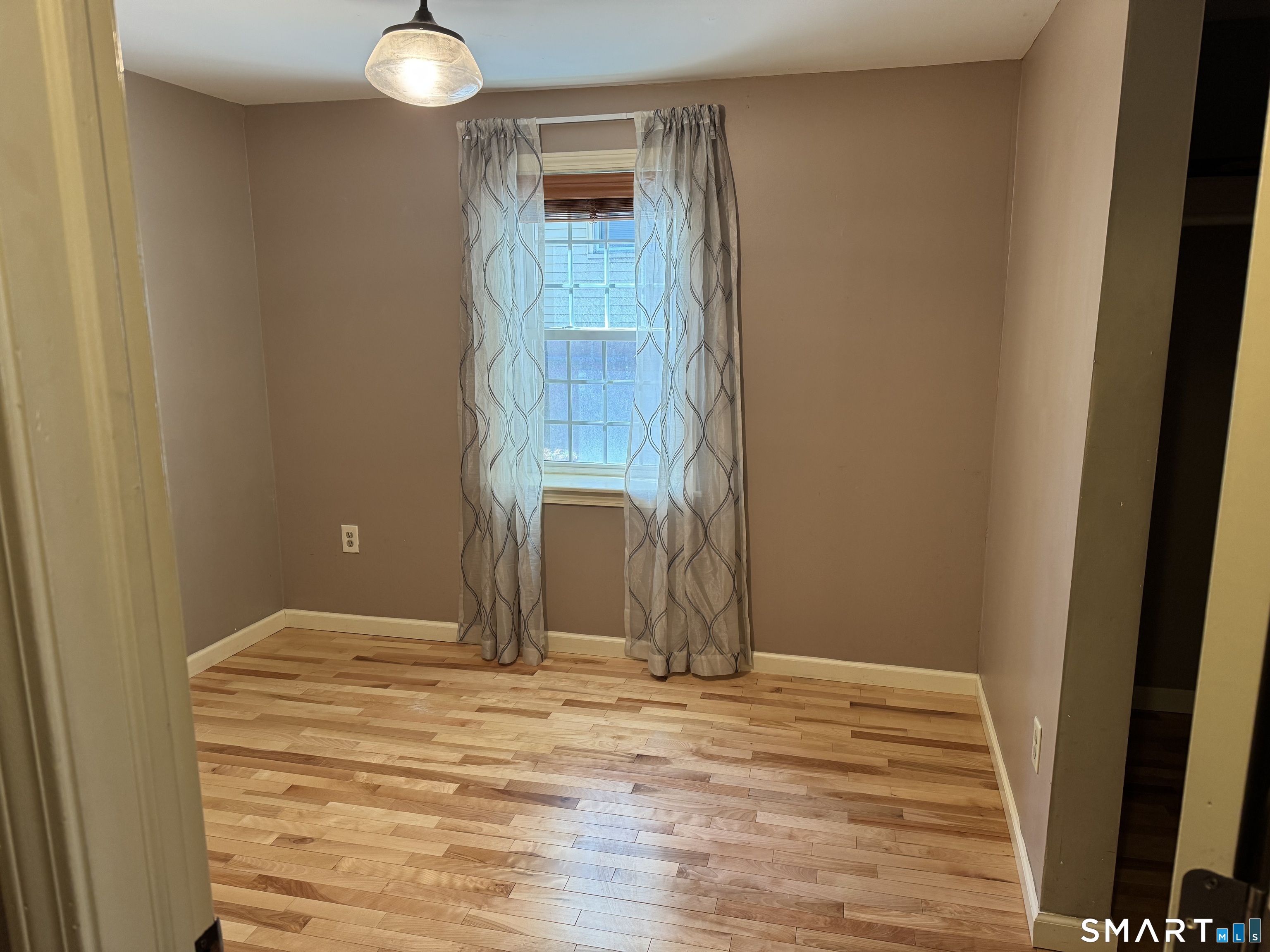 158 College Street, #160A, Middletown, CT 06457