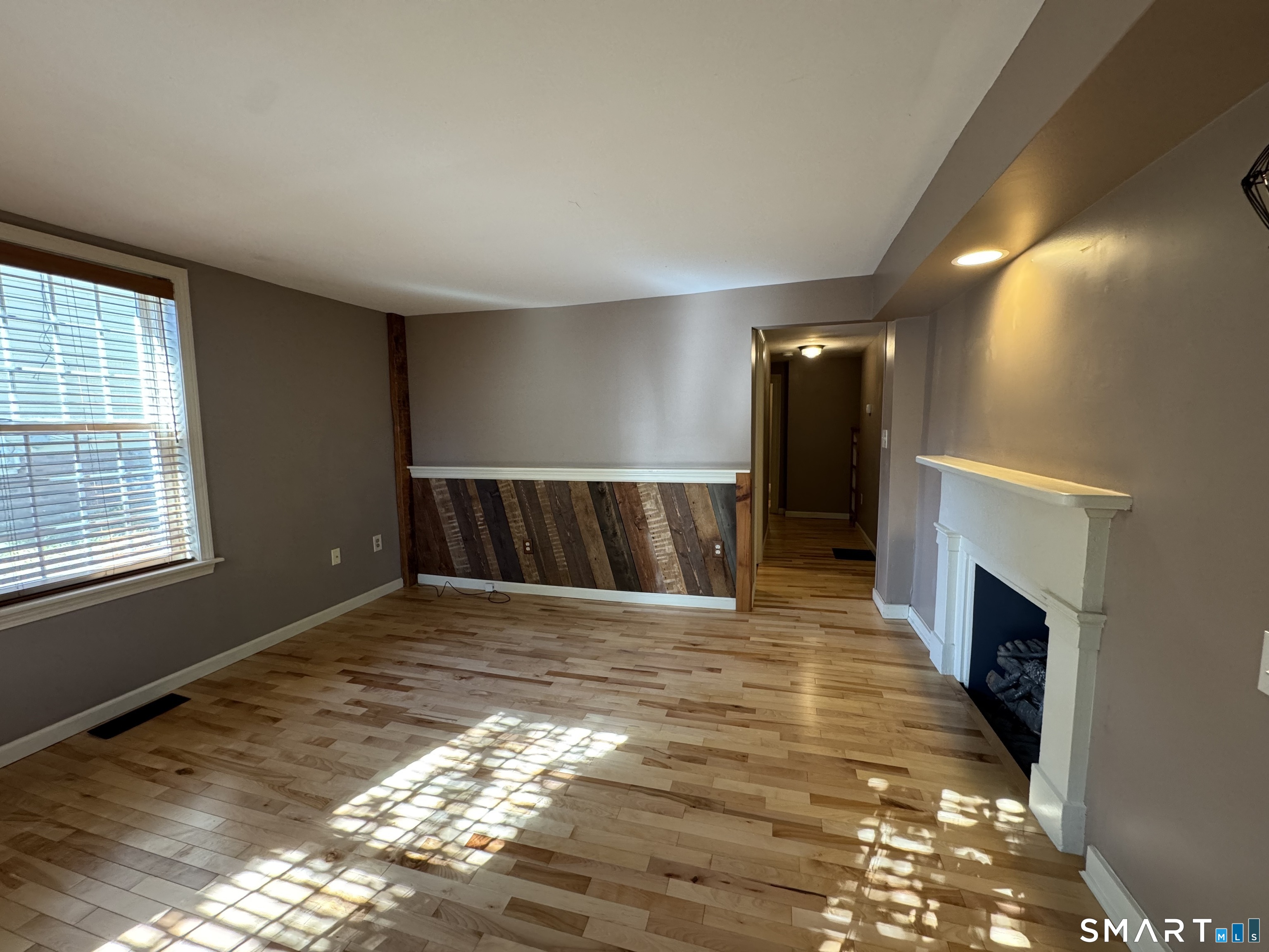 158 College Street, #160A, Middletown, CT 06457