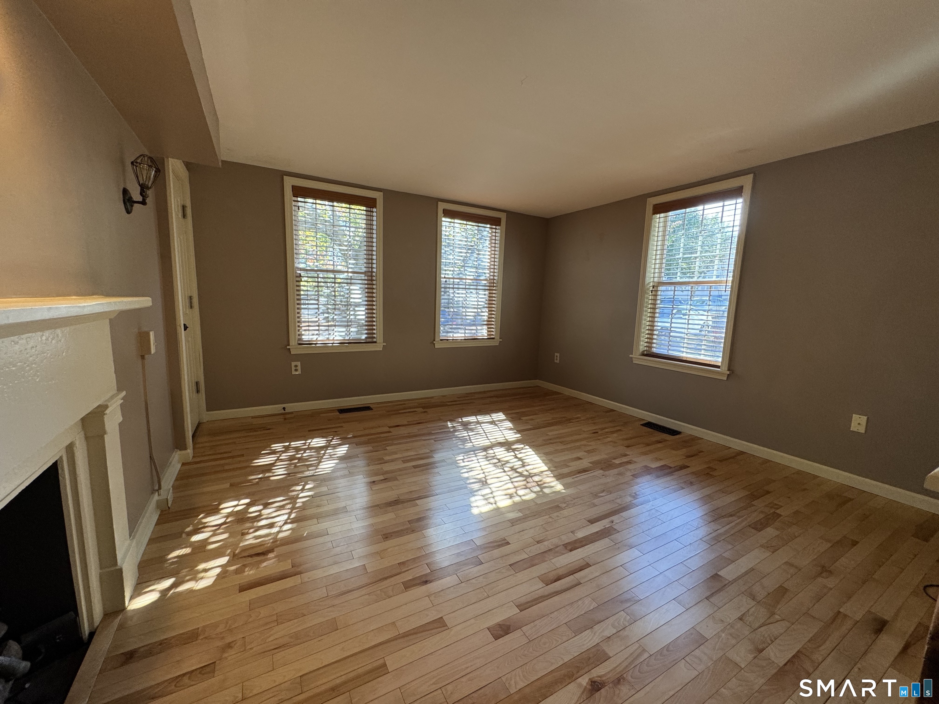 158 College Street, #160A, Middletown, CT 06457