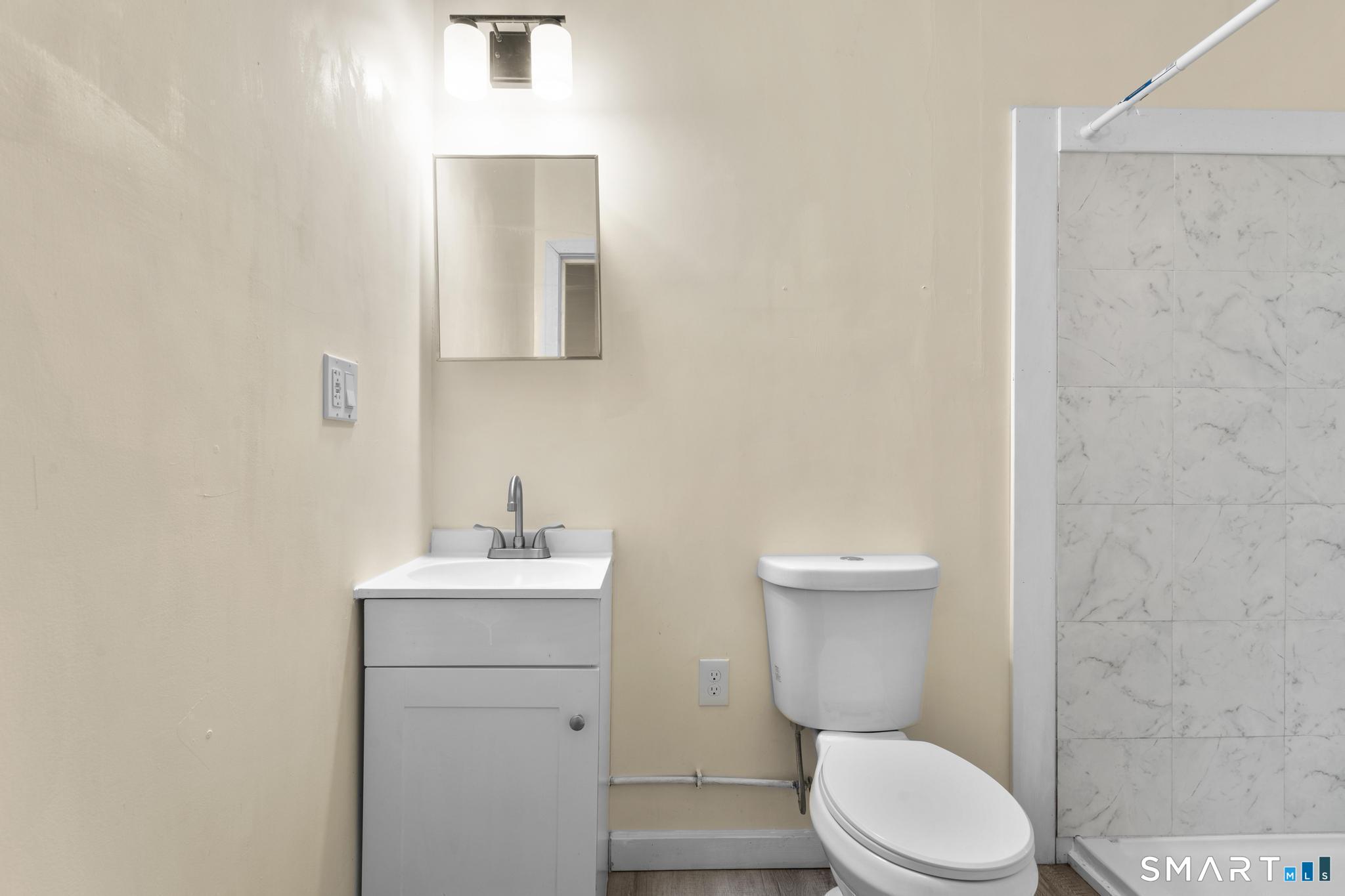 170 Meriden Road photo 20