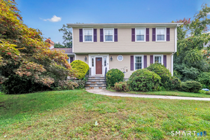 11 Redwood, Shelton