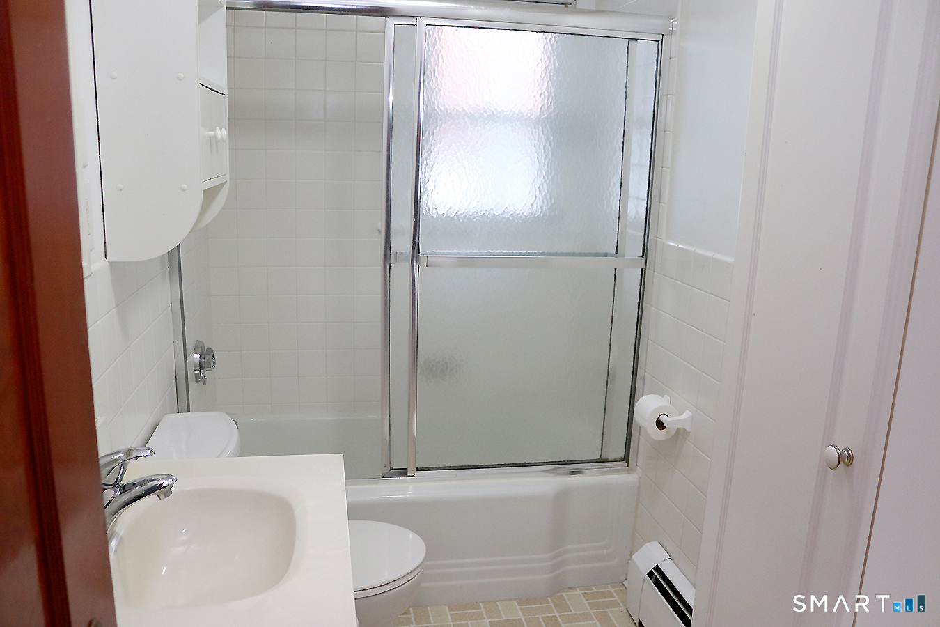 94 Wadhams Avenue photo 13