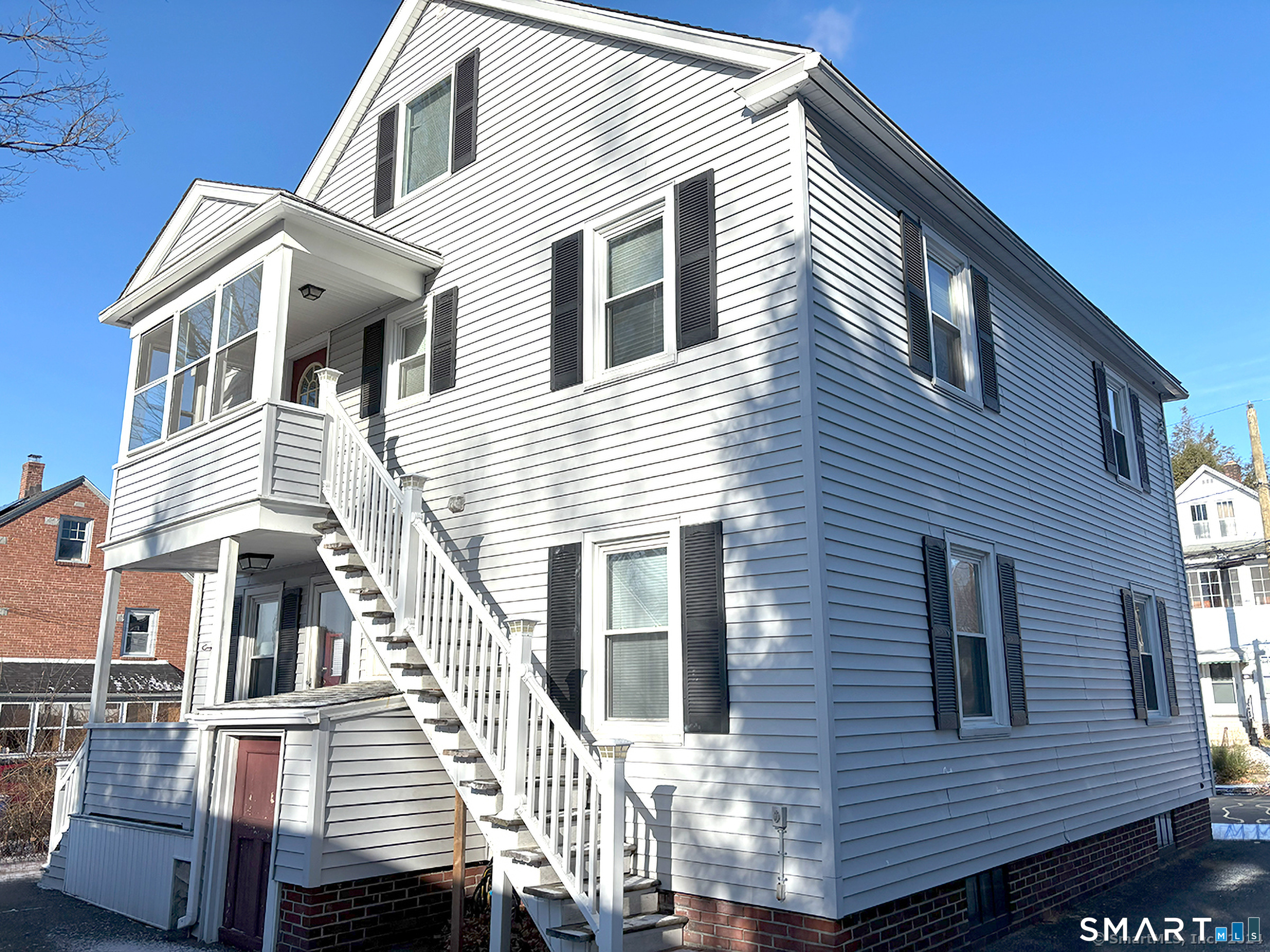 94 Wadhams Avenue photo 14