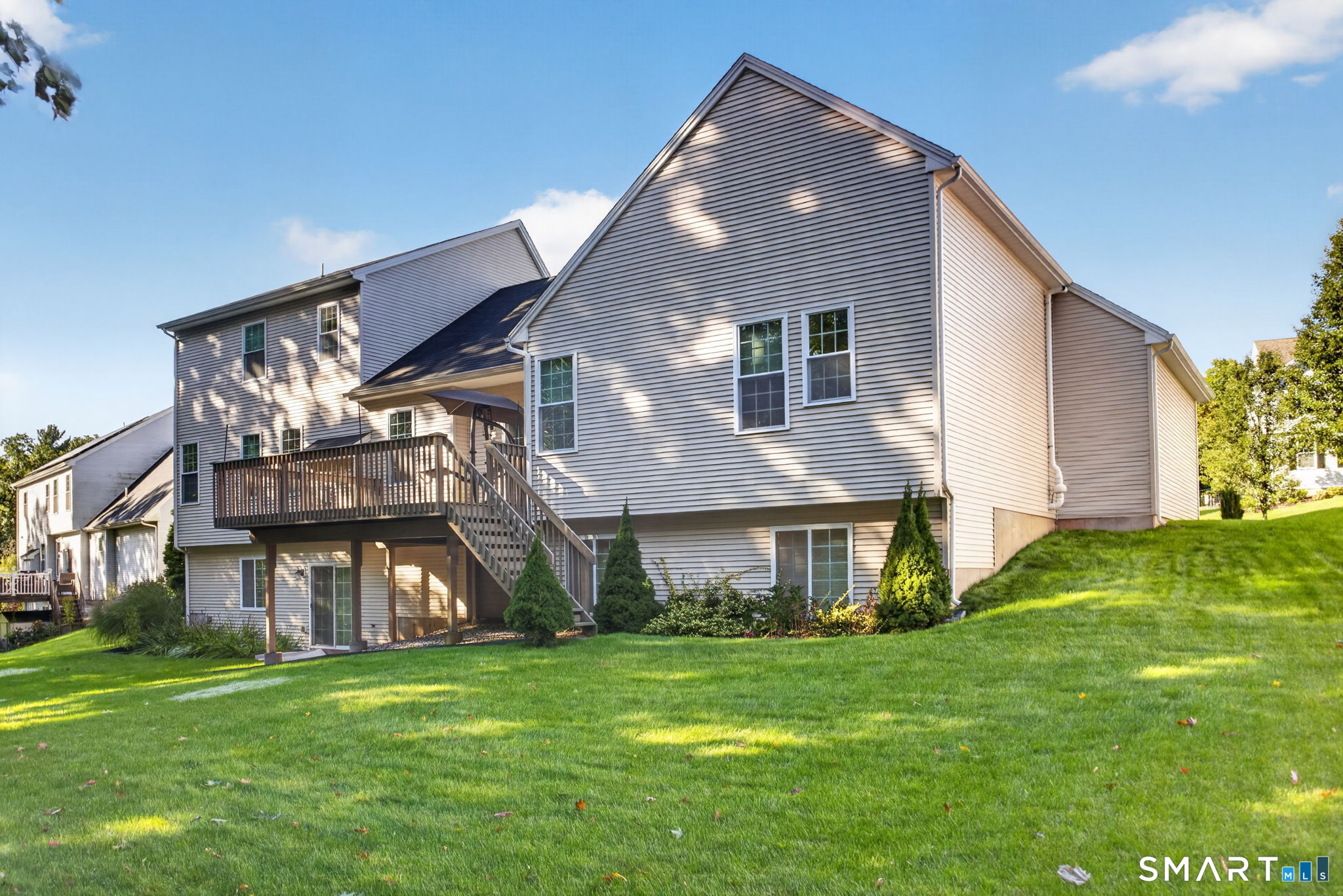 36 West Poplar Road, Westfield, Middletown, CT 06457