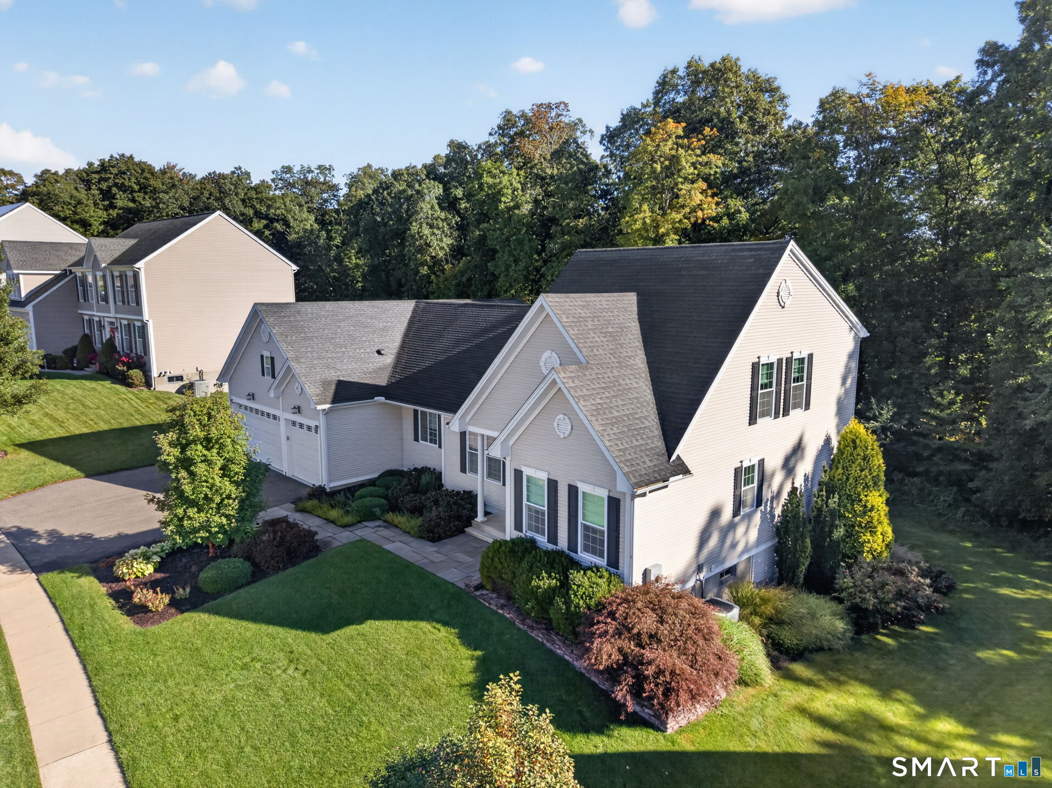 36 West Poplar Road, Westfield, Middletown, CT 06457