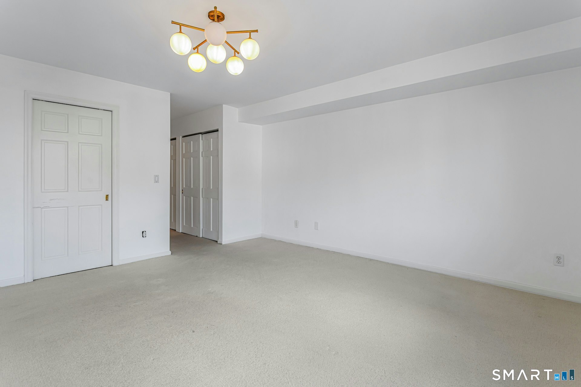 114 Rowayton Woods Drive Unit #114 photo 16