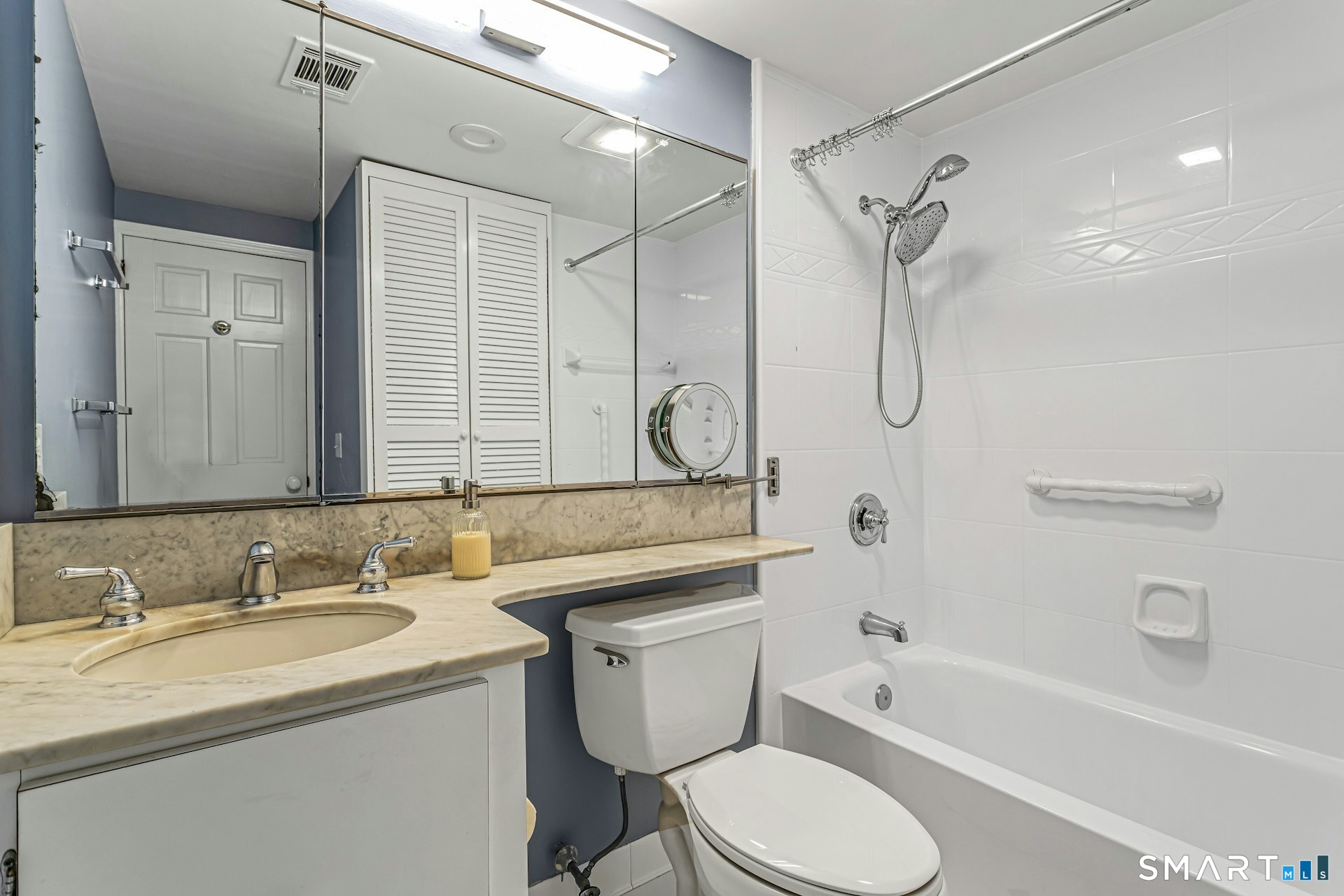 114 Rowayton Woods Drive Unit #114 photo 18