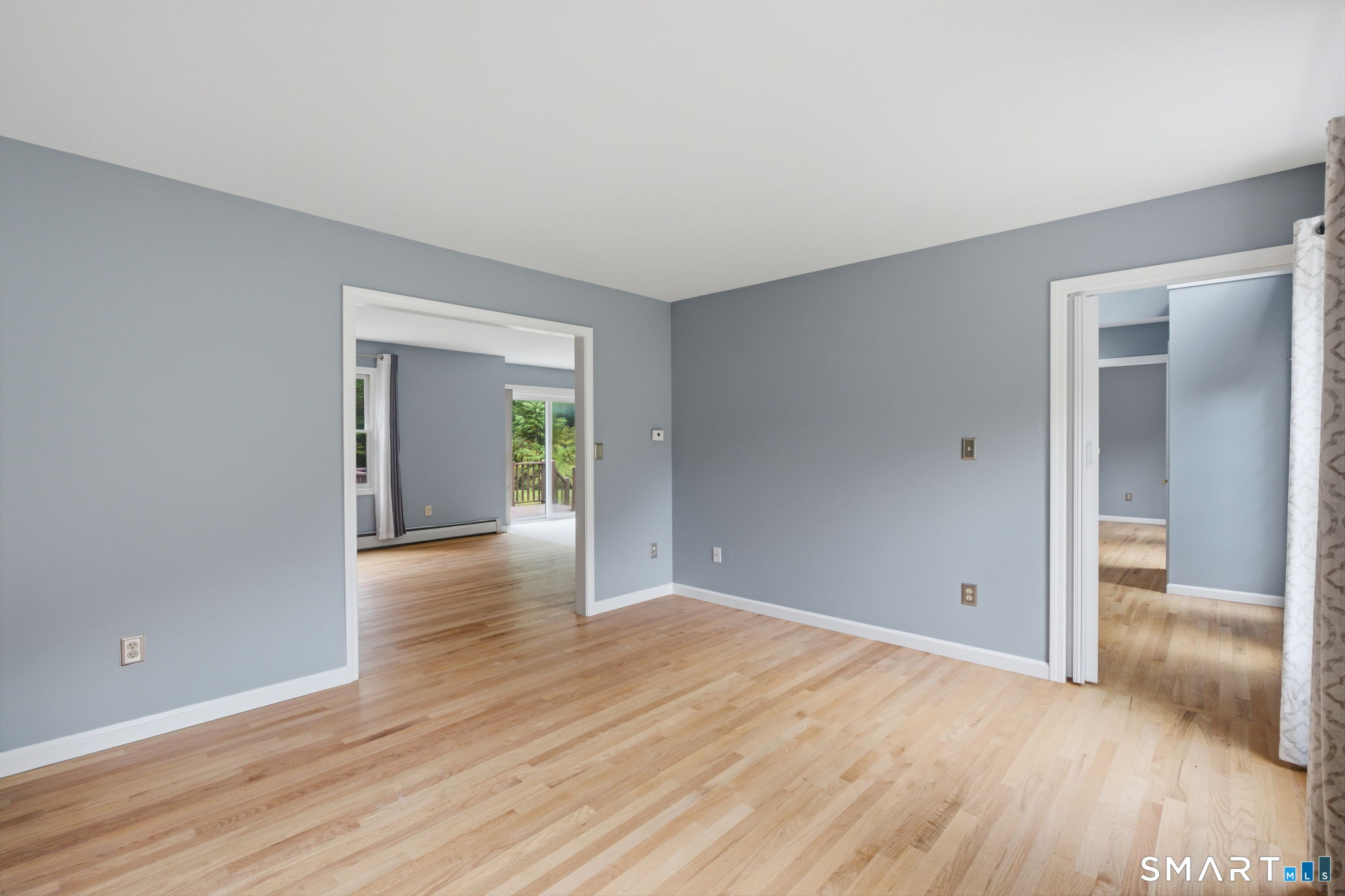 25 Carriage Drive, East Hampton, CT 06424