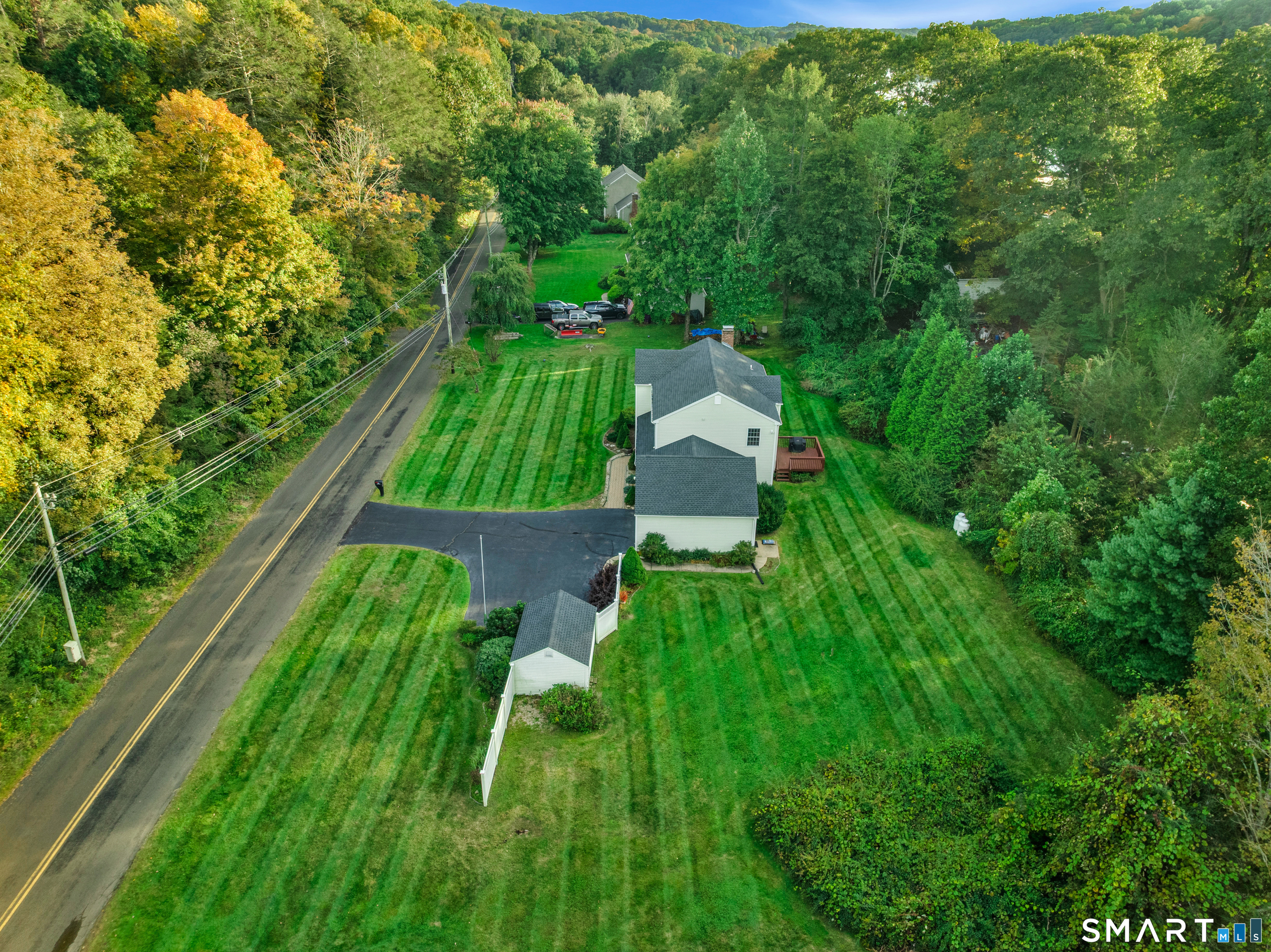 811 Lake Drive photo 36