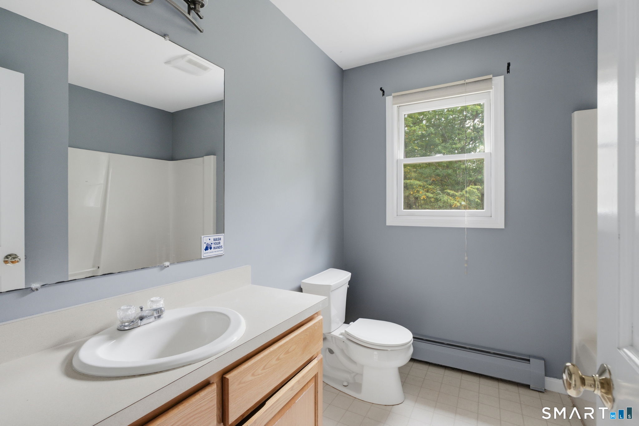 25 Carriage Drive, East Hampton, CT 06424