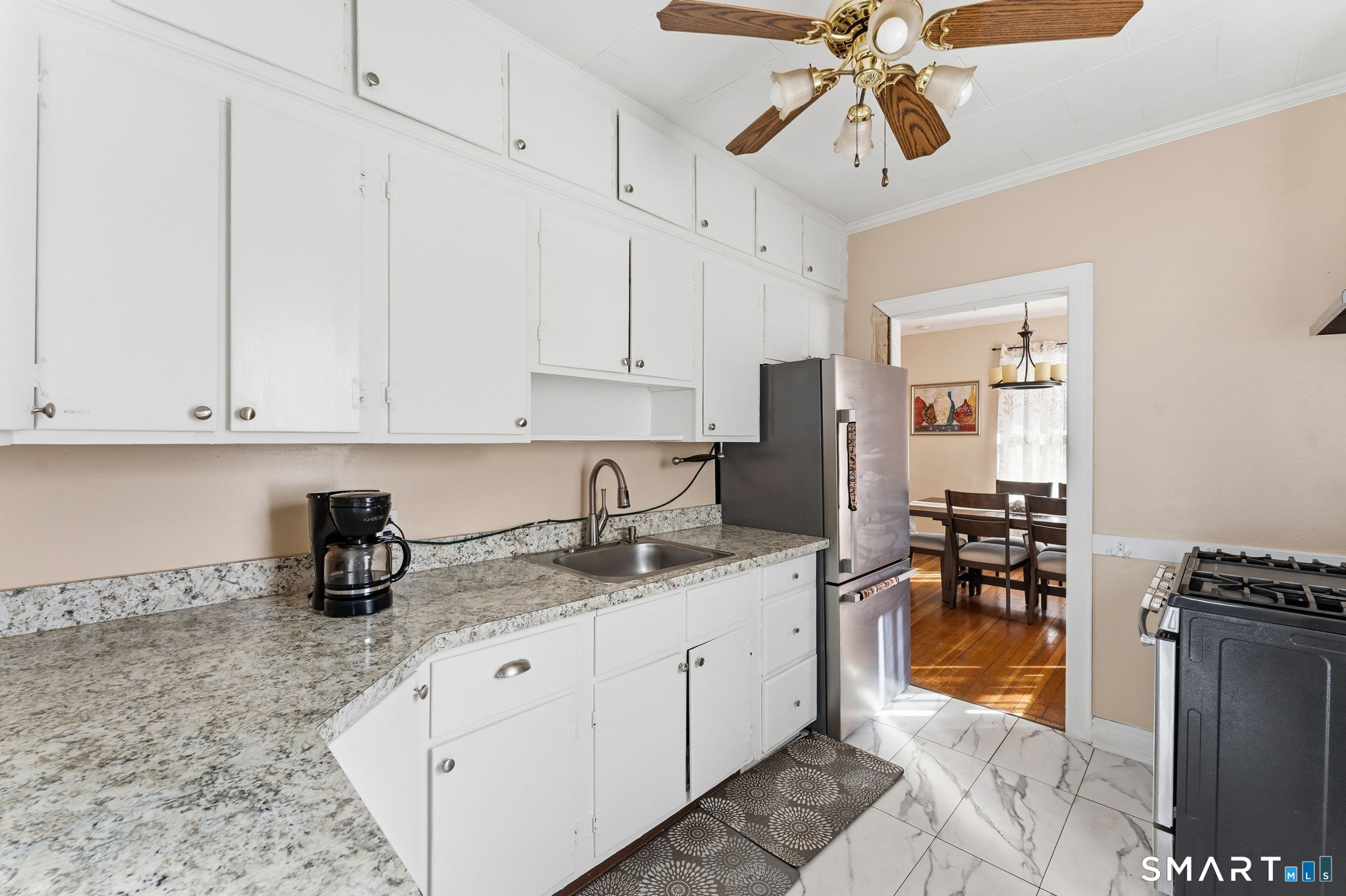 38 Kensington Street, Highland Park, Manchester, CT 06040