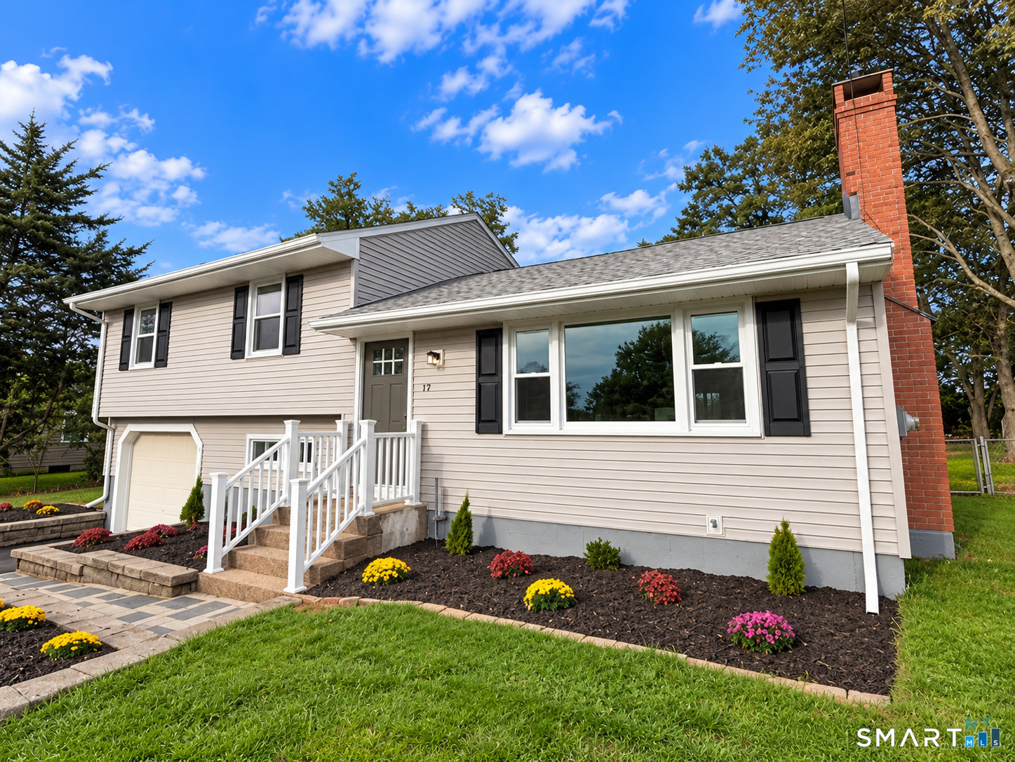 Photo 3 of Single family home for sale at 19 Winthrop Blvd, Cromwell, CT 06416 | MLS# 24209167 | Listing updated on 2026-10-04