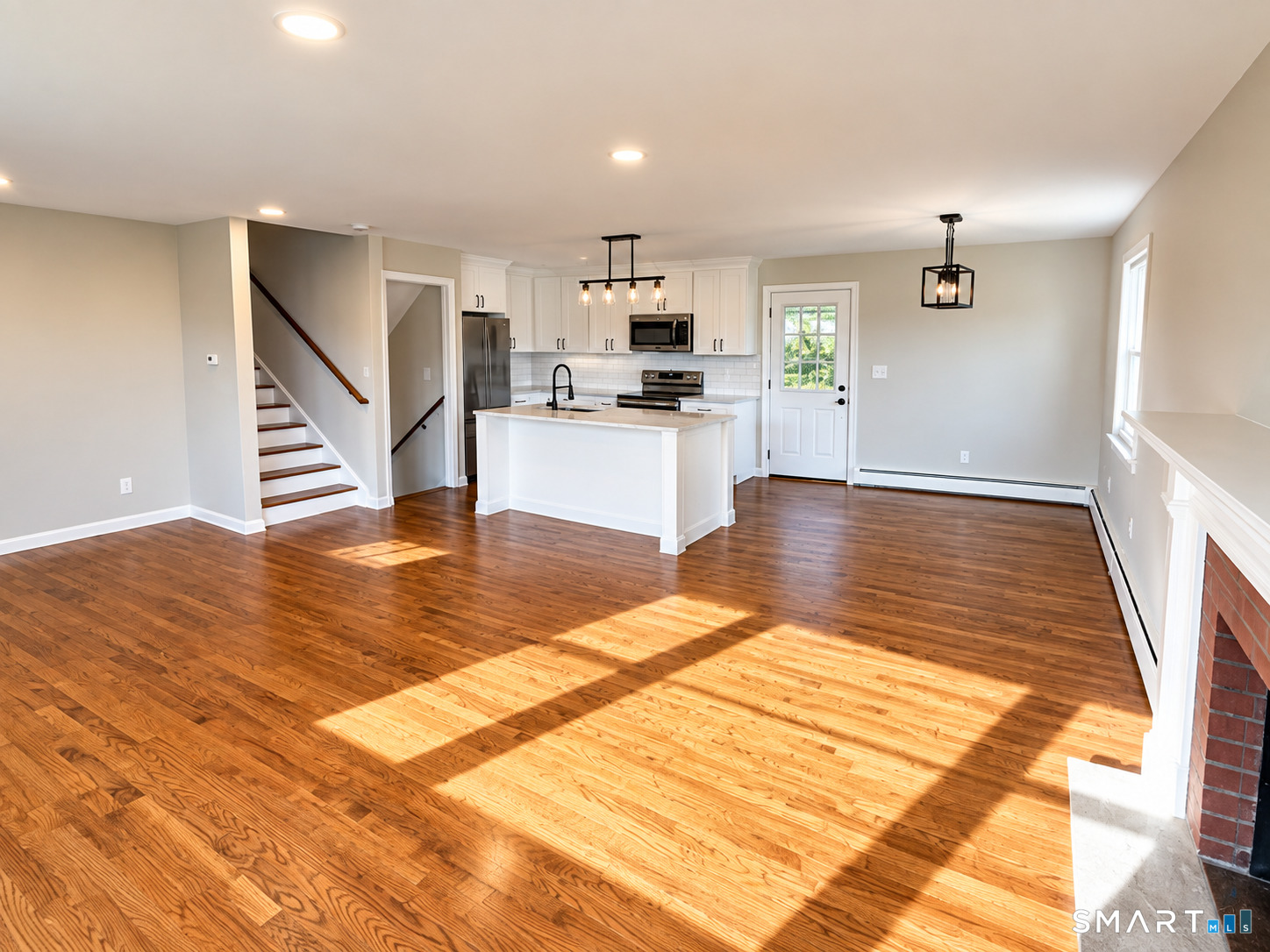 19 Winthrop Boulevard, Cromwell, CT 06416