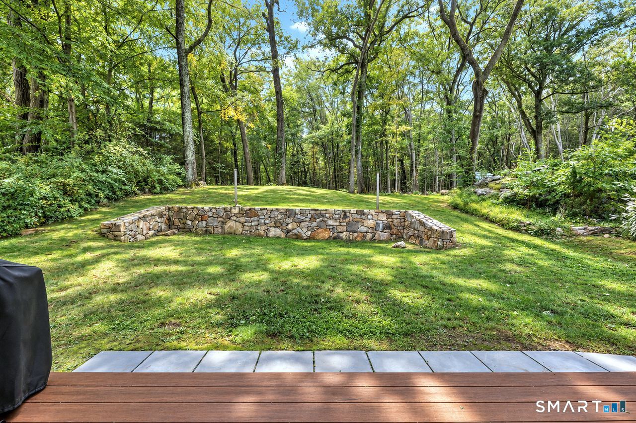 105 Old Dike Road photo 34