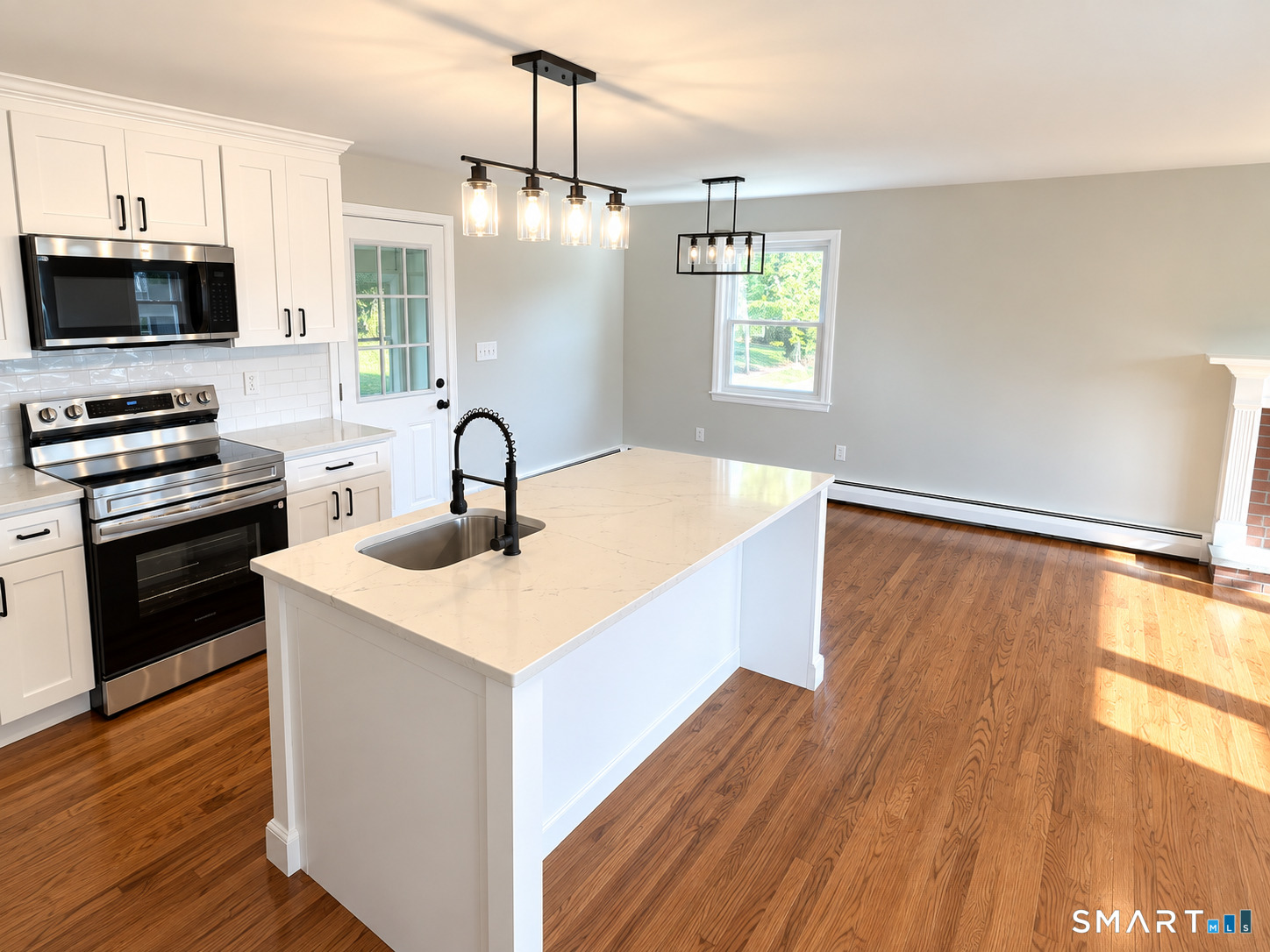 19 Winthrop Boulevard, Cromwell, CT 06416