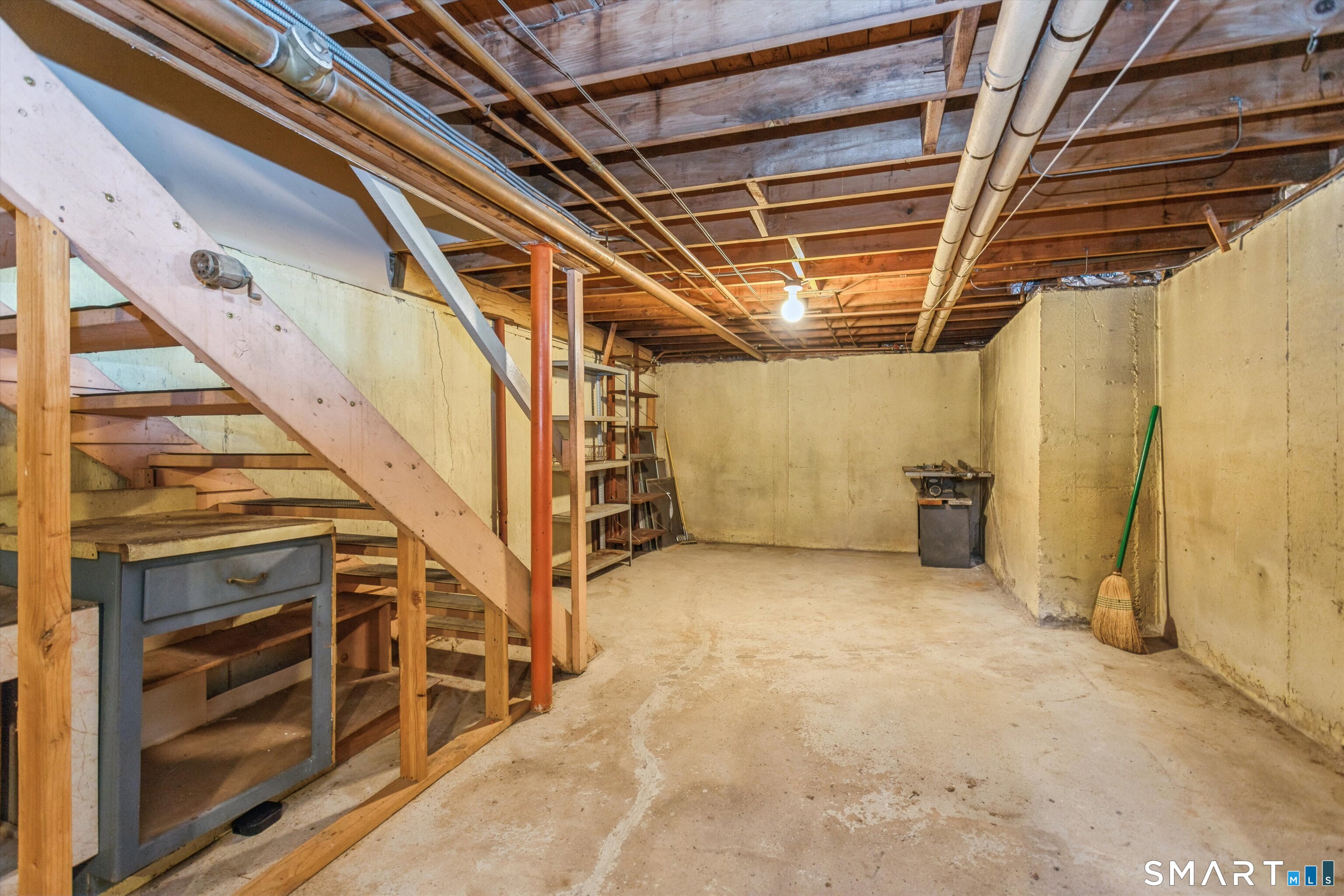 9 Huckleberry Drive South photo 26