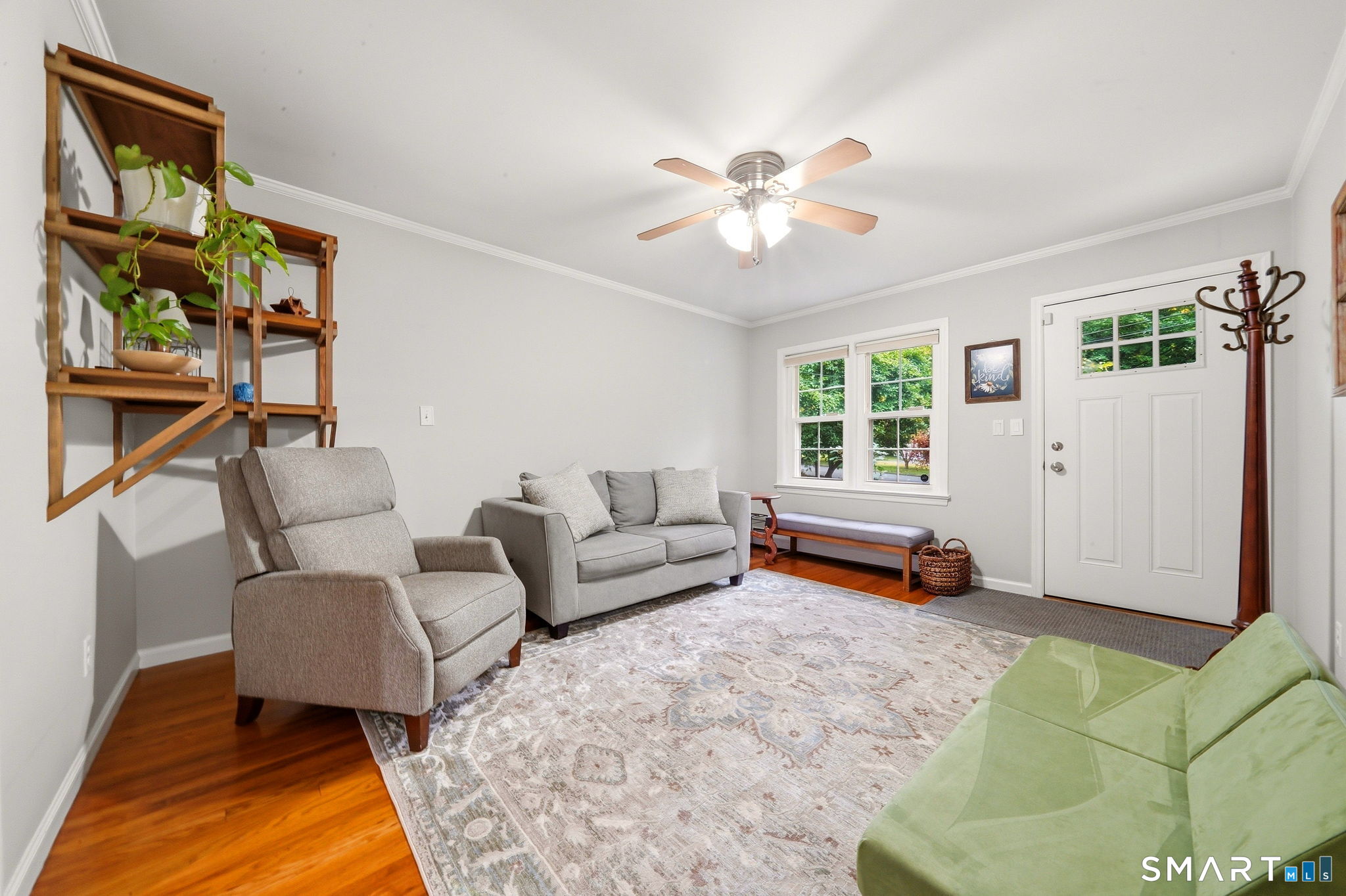 72 Sutton Drive East photo 6