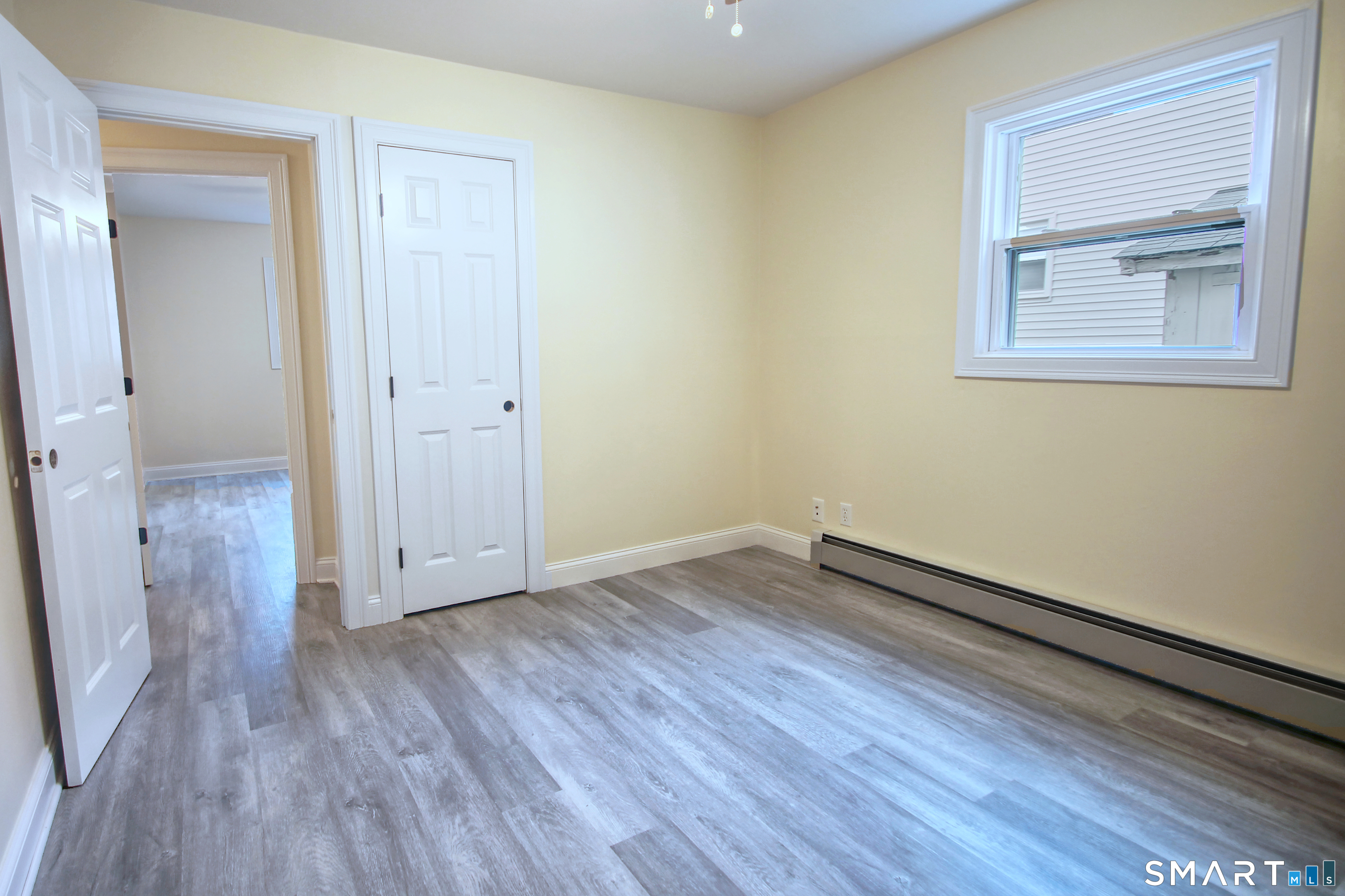 136 Hillside Avenue photo 9