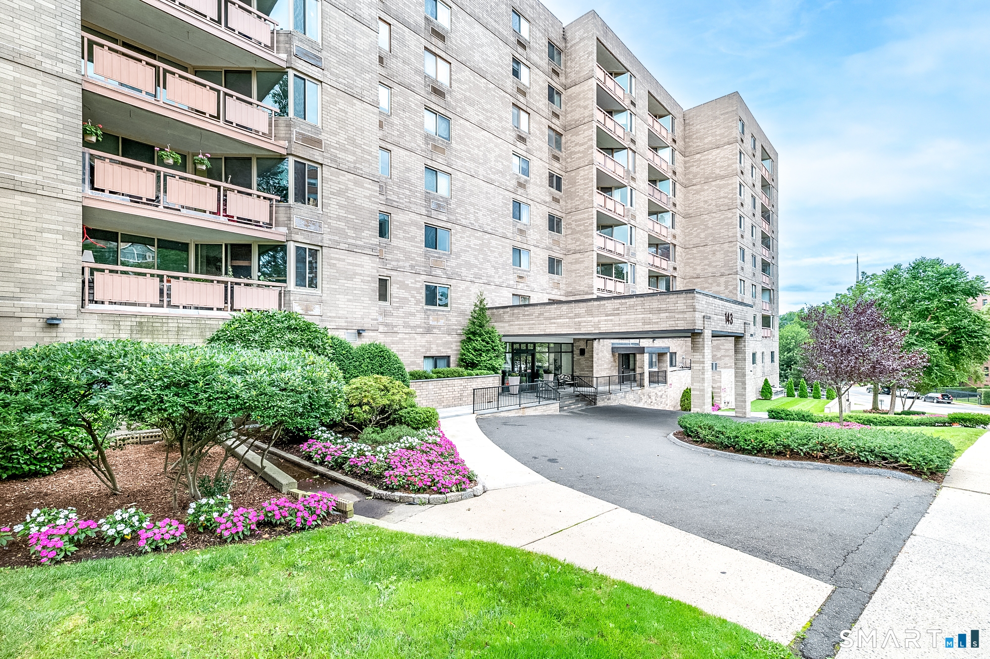 143 Hoyt Street, #7F, Mid City, Stamford, CT 06905