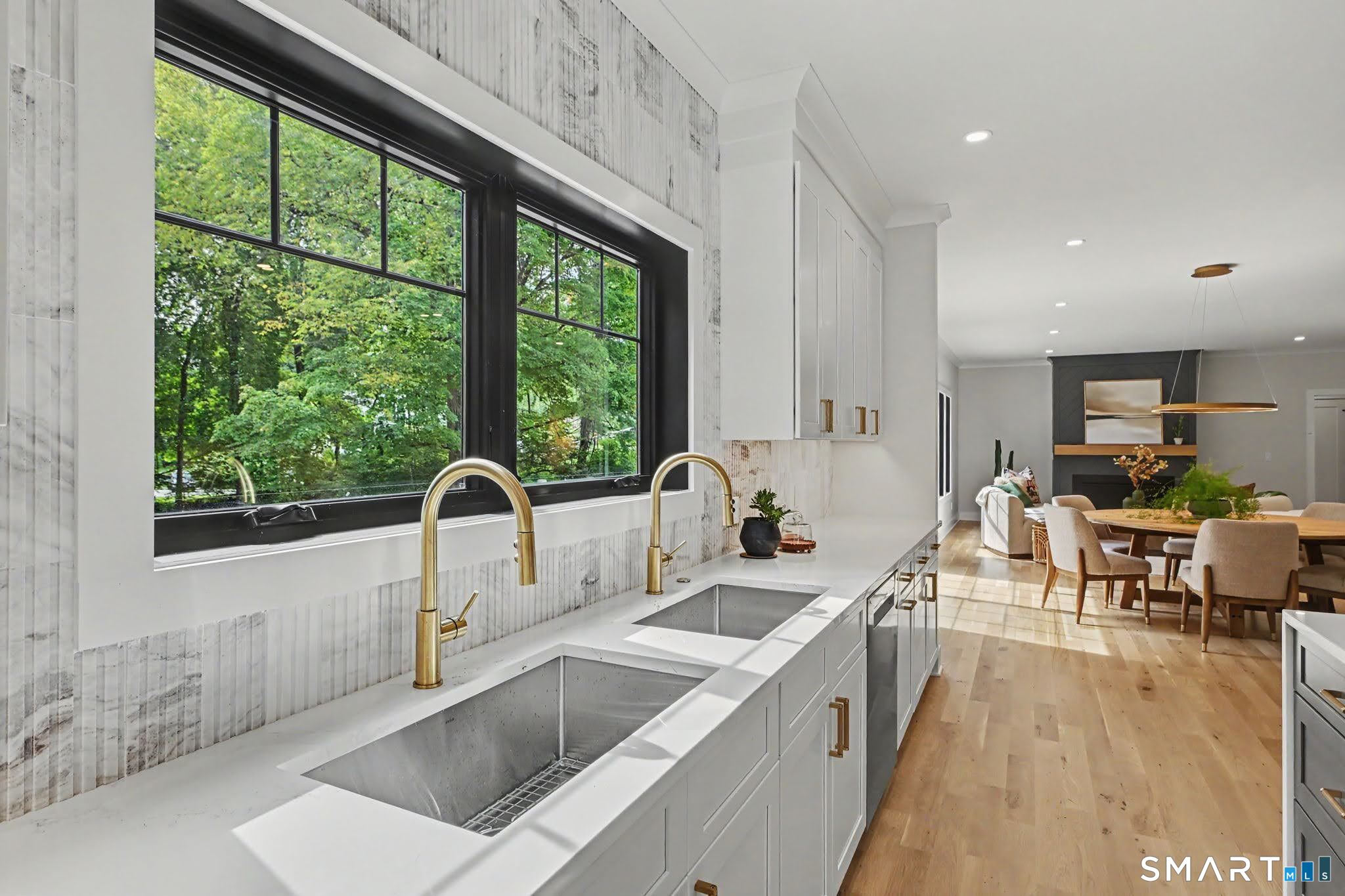 9 Berkeley Road photo 11