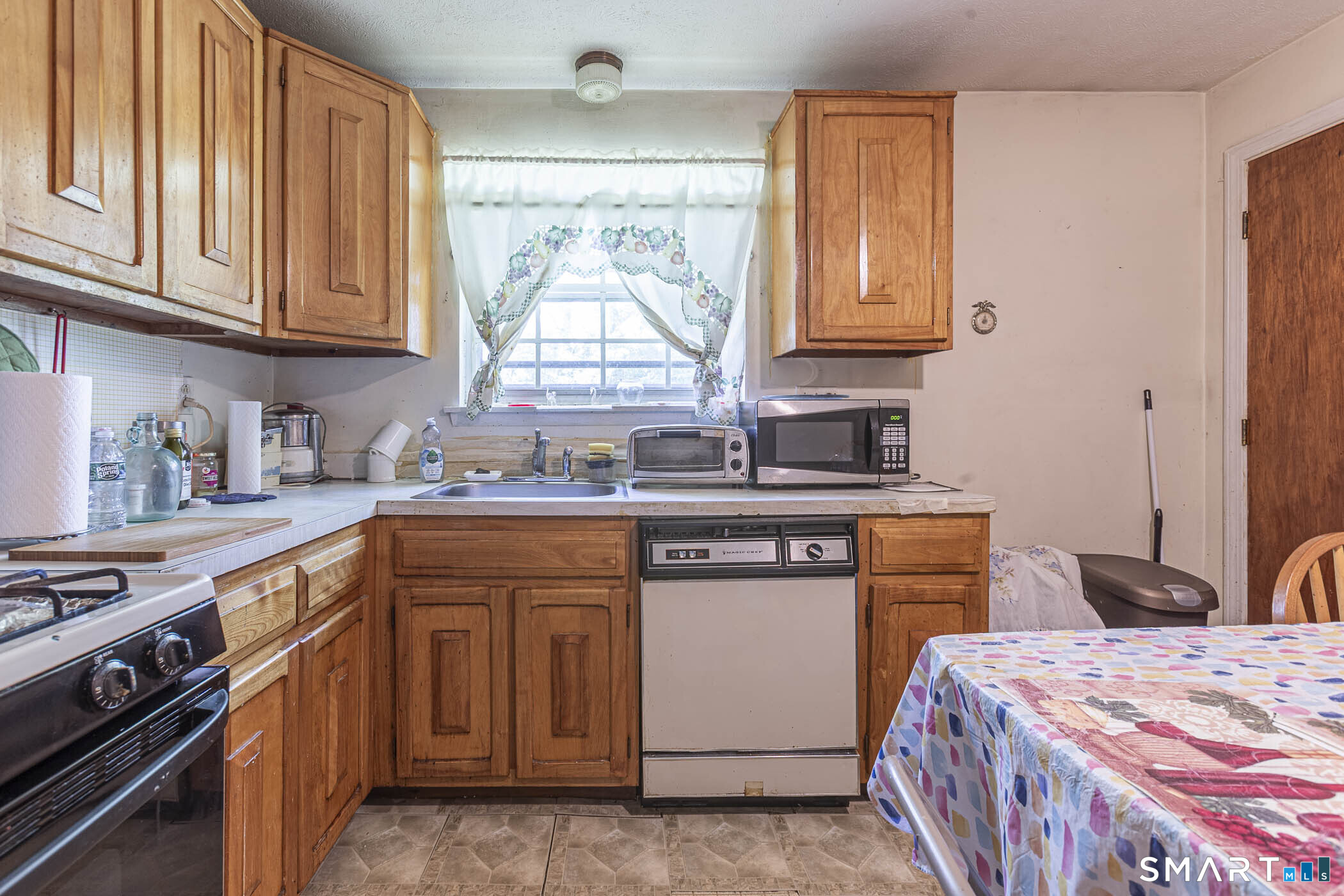 1087 Blue Hills Avenue Unit #C photo 14