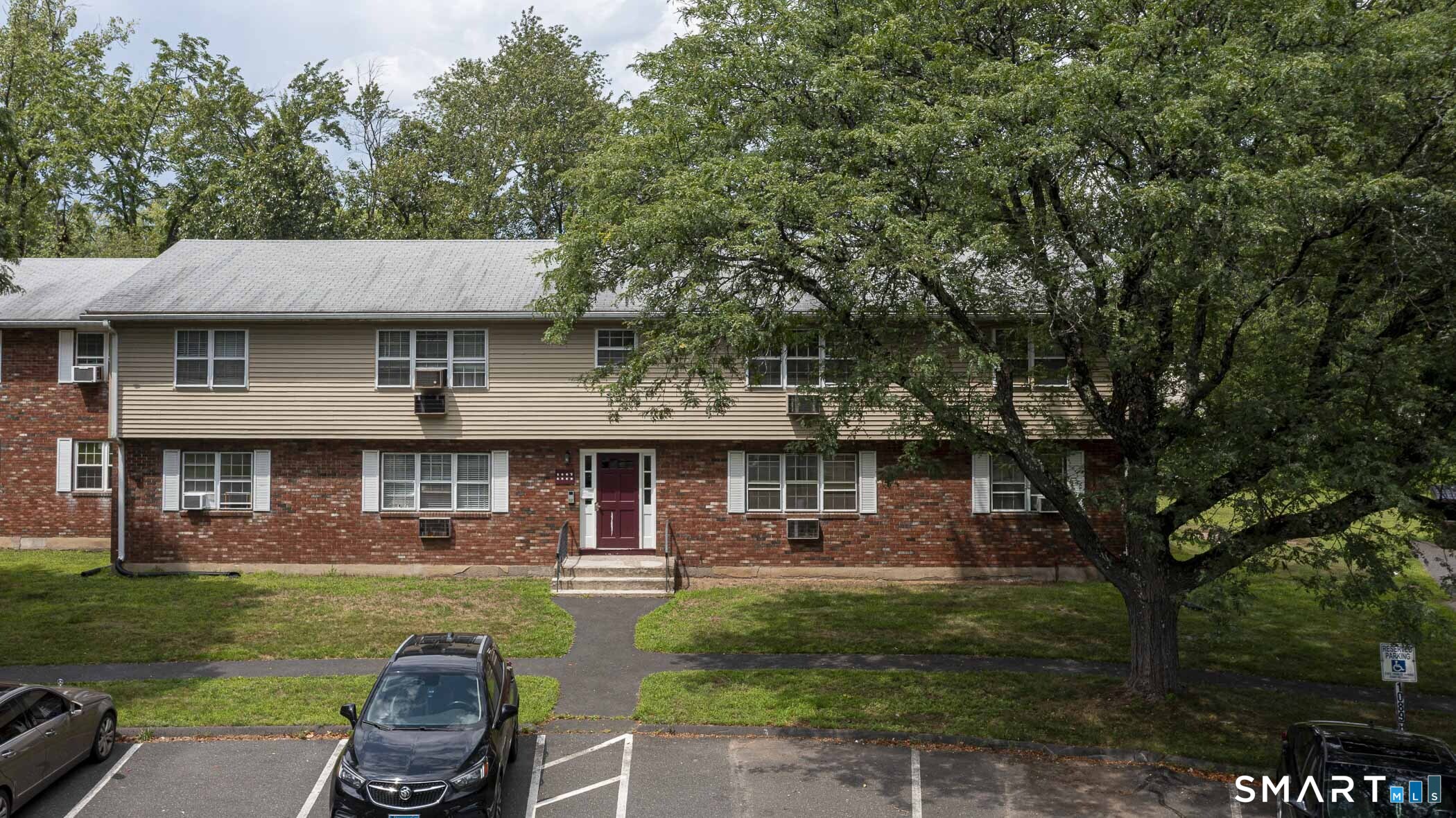 1087 Blue Hills Avenue Unit #C photo 27