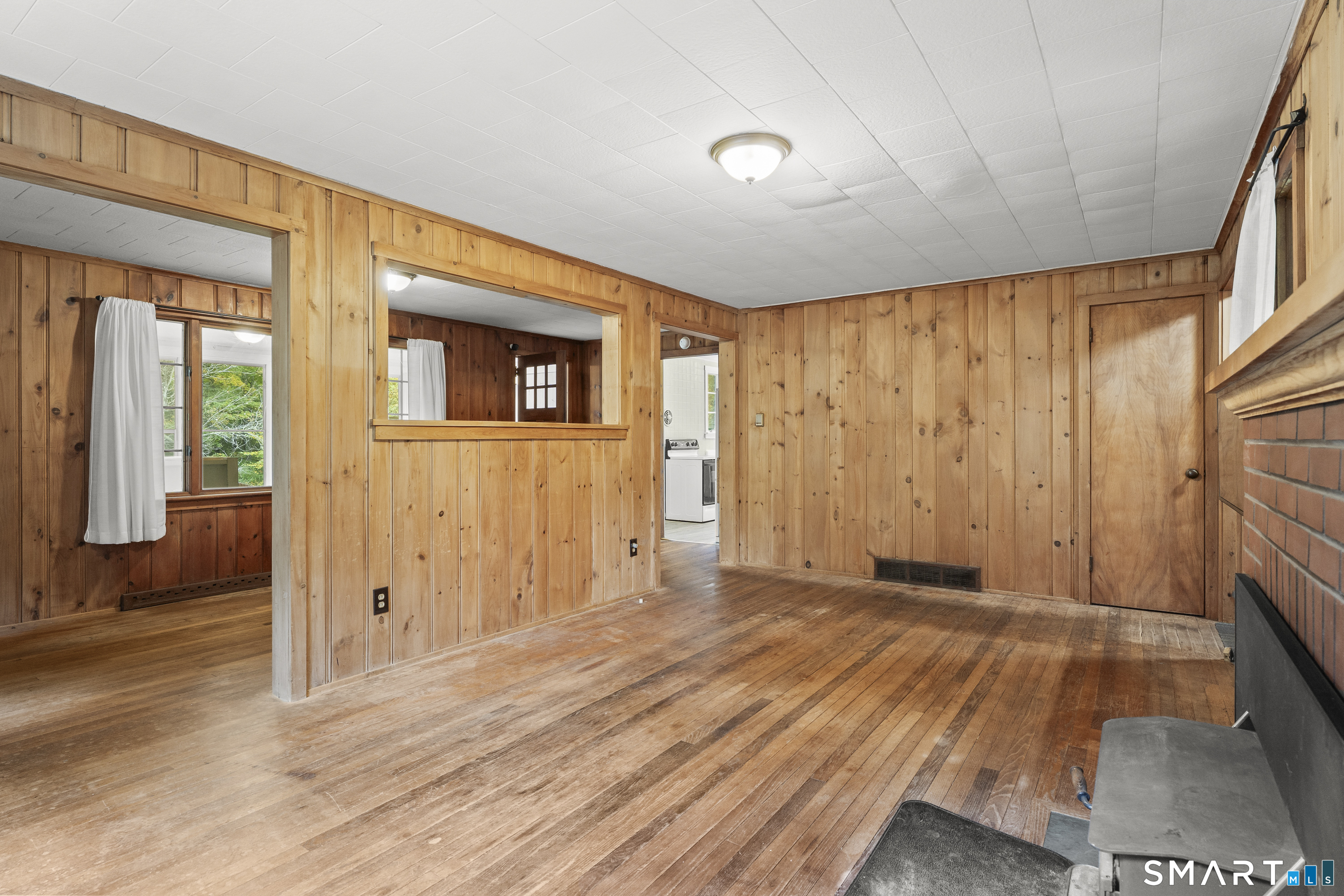 98 Turkey Hill Road, Haddam, CT 06438