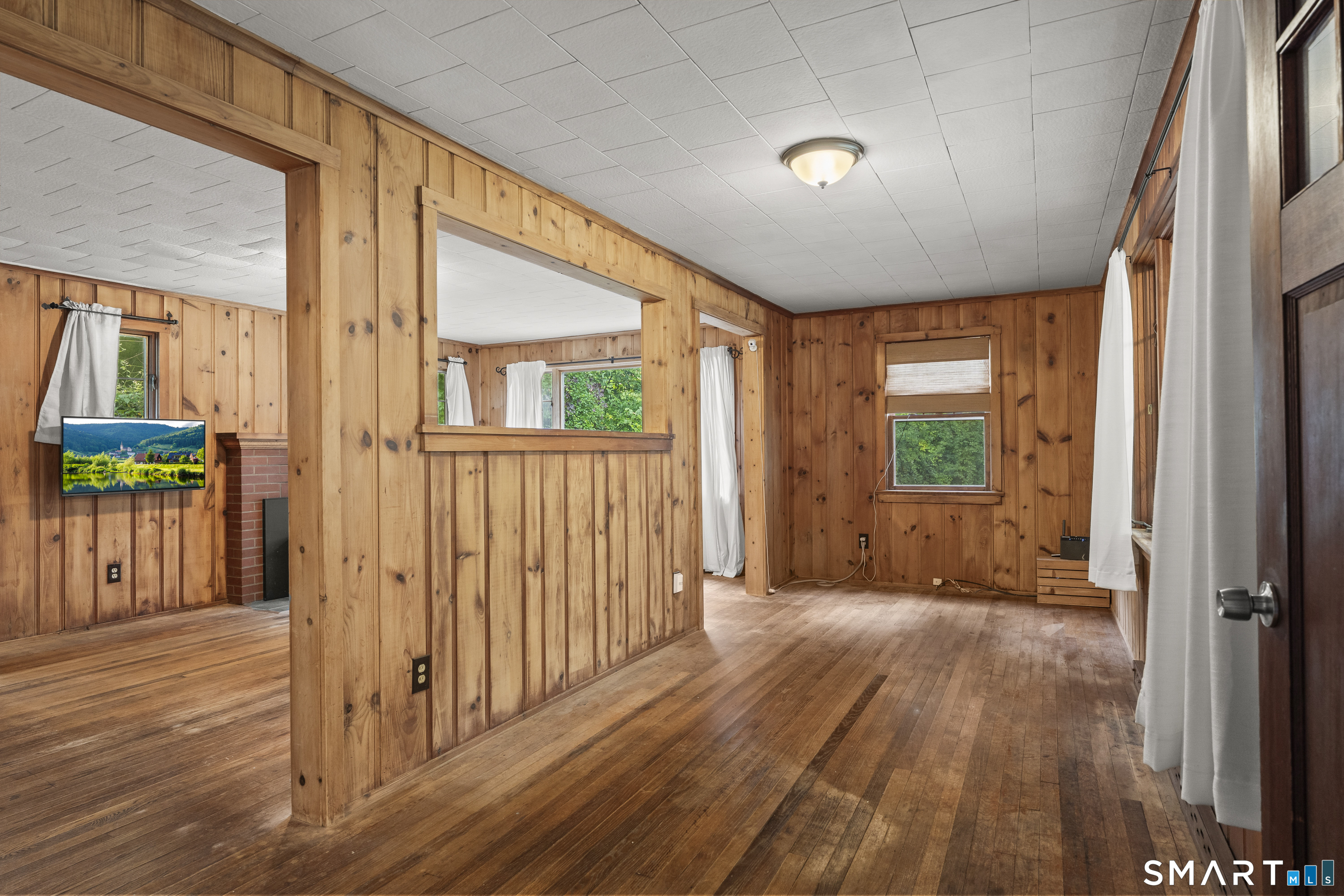 98 Turkey Hill Road, Haddam, CT 06438