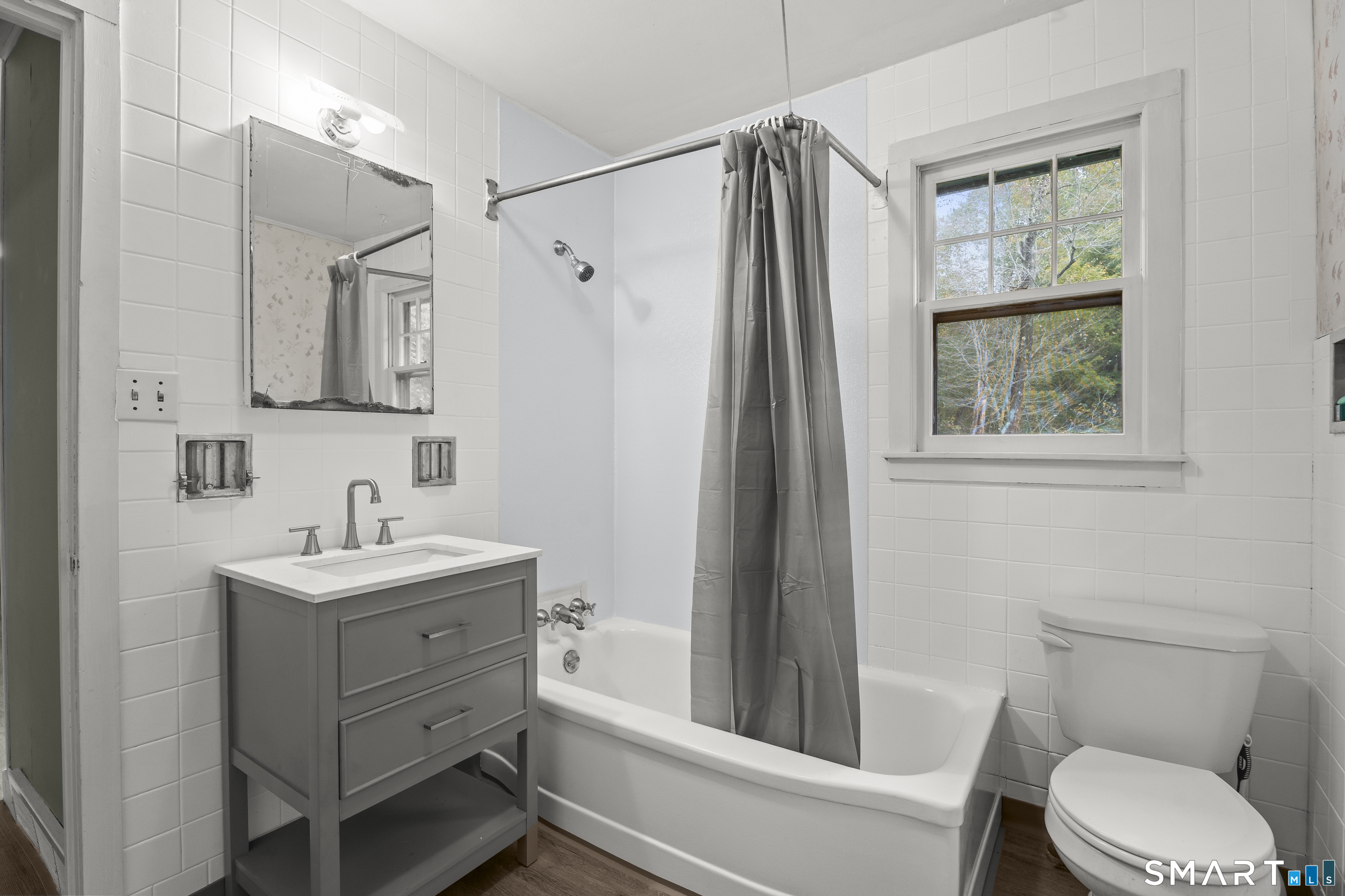 98 Turkey Hill Road, Haddam, CT 06438