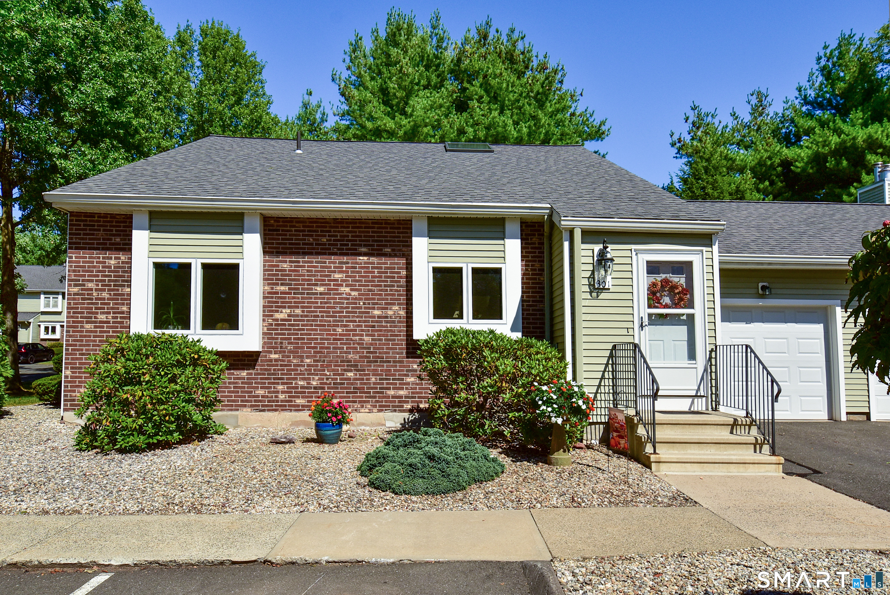 Photo 3 of Townhouse for sale at 301 Sand Stone Dr #301, South Windsor, CT 06074 | MLS# 24207035 | Listing updated on 2026-10-01