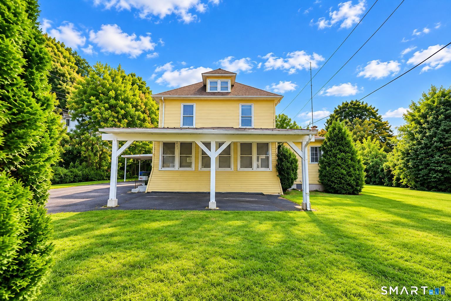 Photo 1 of Single family home for sale at 285 S Main St, Seymour, CT 06483 | MLS# 24188227 | Listing updated on 2026-10-04