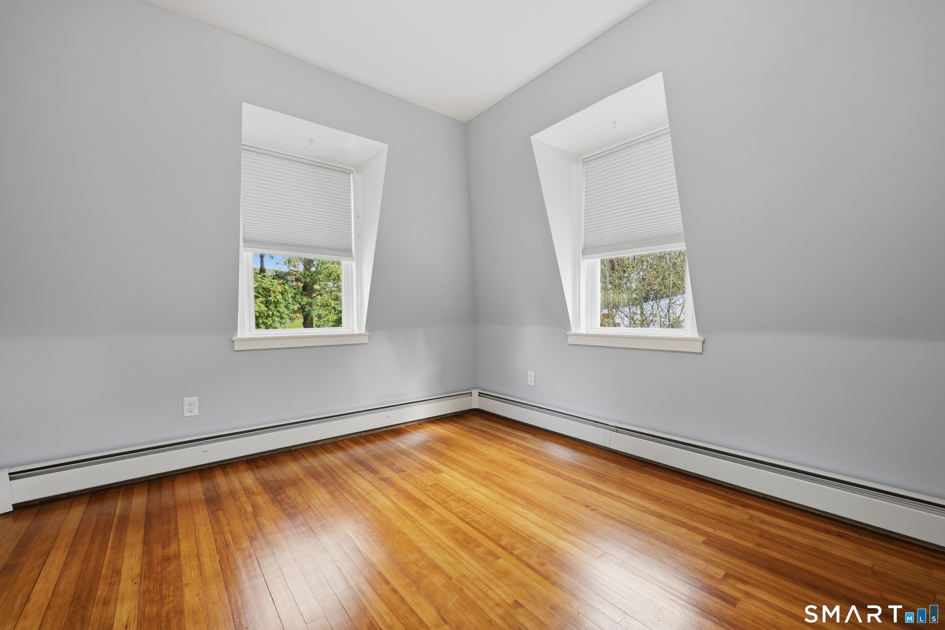 72 Baker Avenue, Groton City, Groton, CT 06340