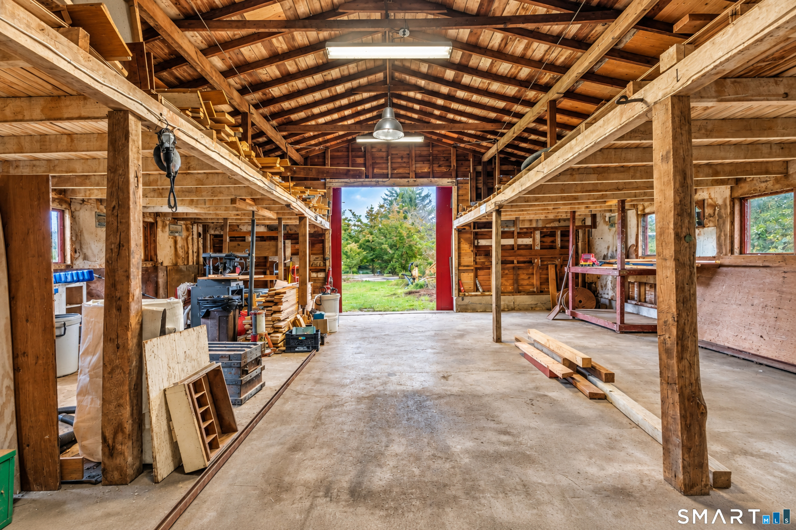 110 West High Street, East Hampton, CT 06424