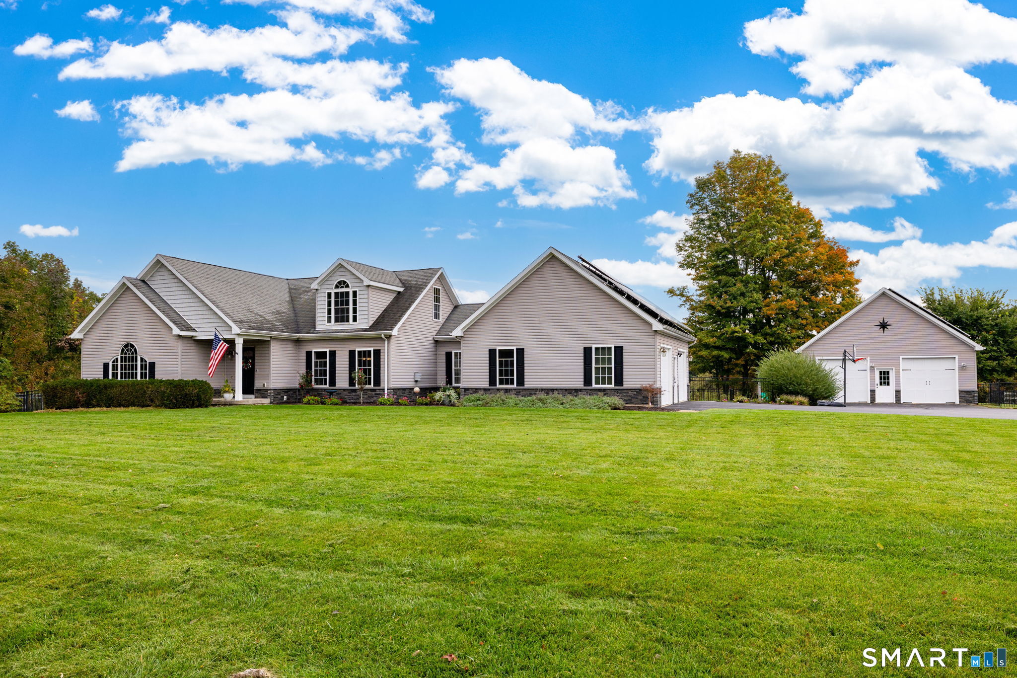 Photo 1 of Single family home for sale at 9 Oak Farm Dr, Colchester, CT 06415 | MLS# 24210837 | Listing updated on 2026-10-05