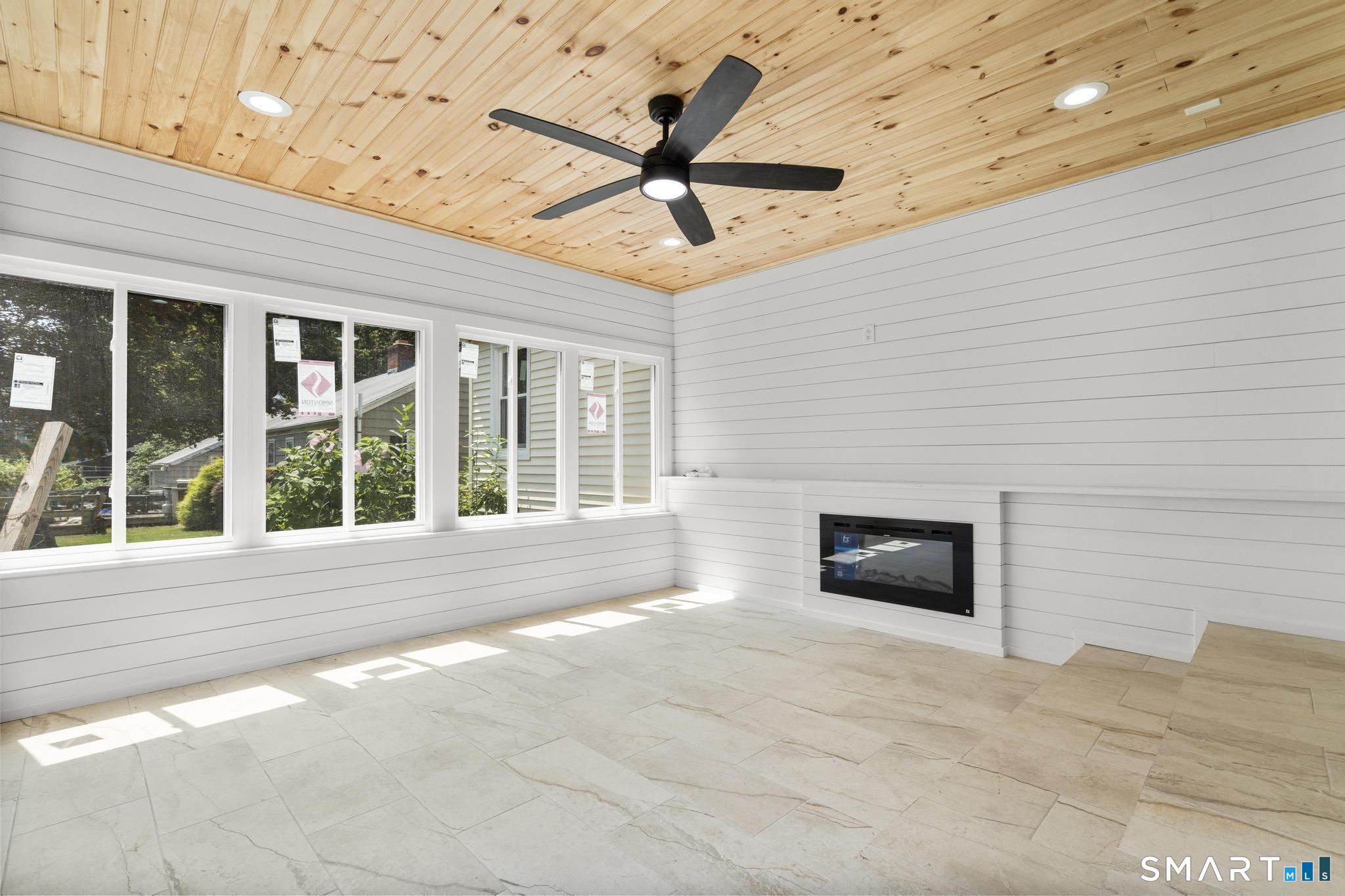576 Huntington Street photo 21