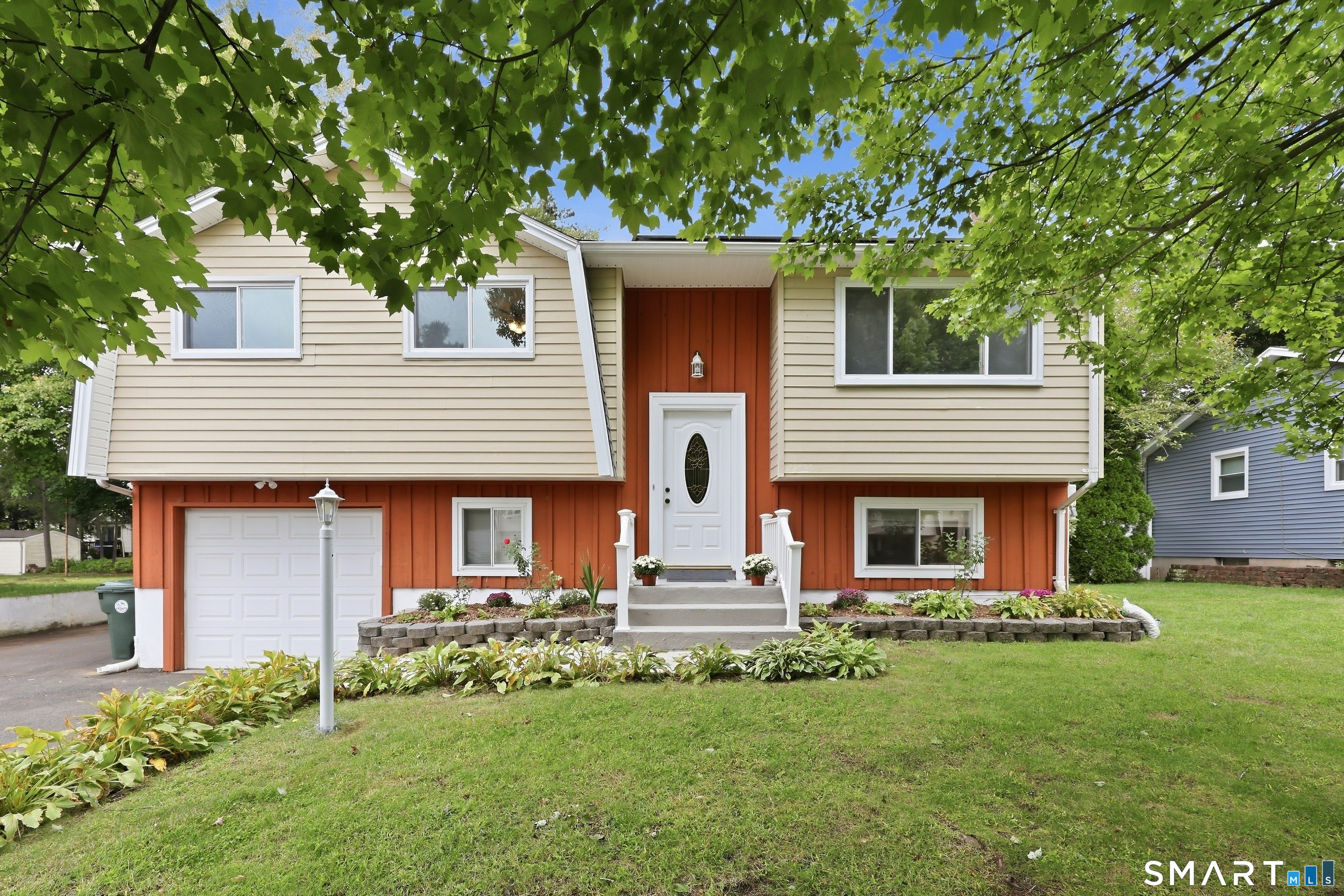 Photo 1 of Single family home for sale at 38 Sparrowbush Rd, East Hartford, CT 06108 | MLS# 24207642 | Listing updated on 2026-10-03