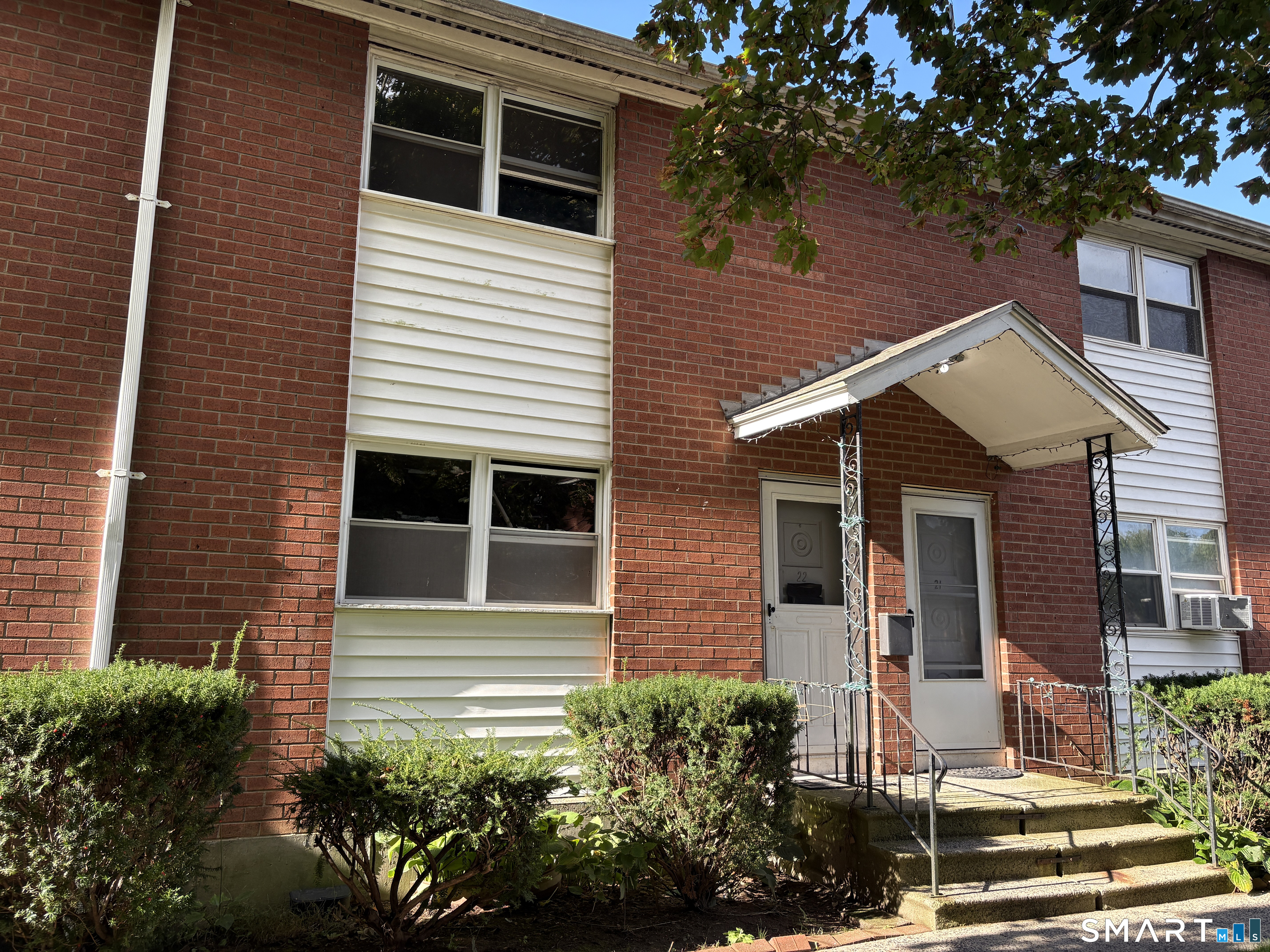 Photo 21 of Townhouse for sale at 75 Saltonstall Pkwy #22, East Haven, CT 06512 | MLS# 24204043 | Listing updated on 2026-10-08