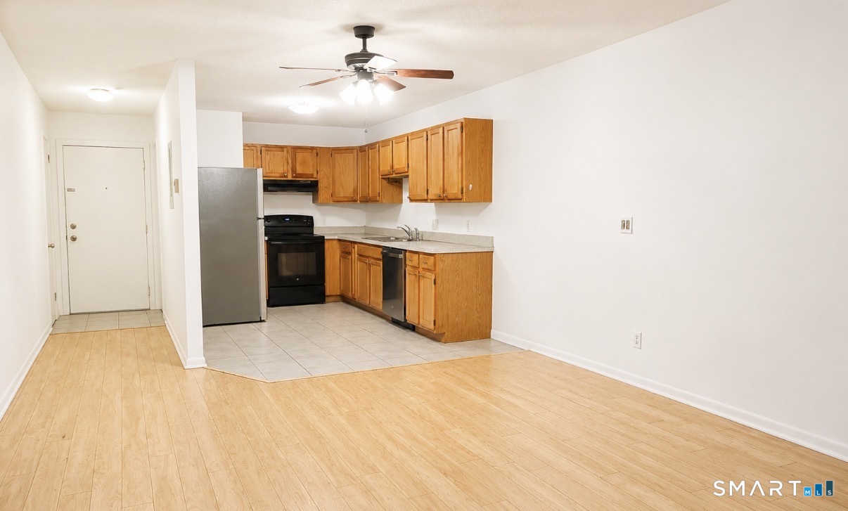 1730 State Street Unit #208 photo 3