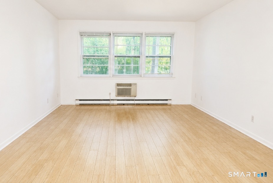 1730 State Street Unit #208 photo 4