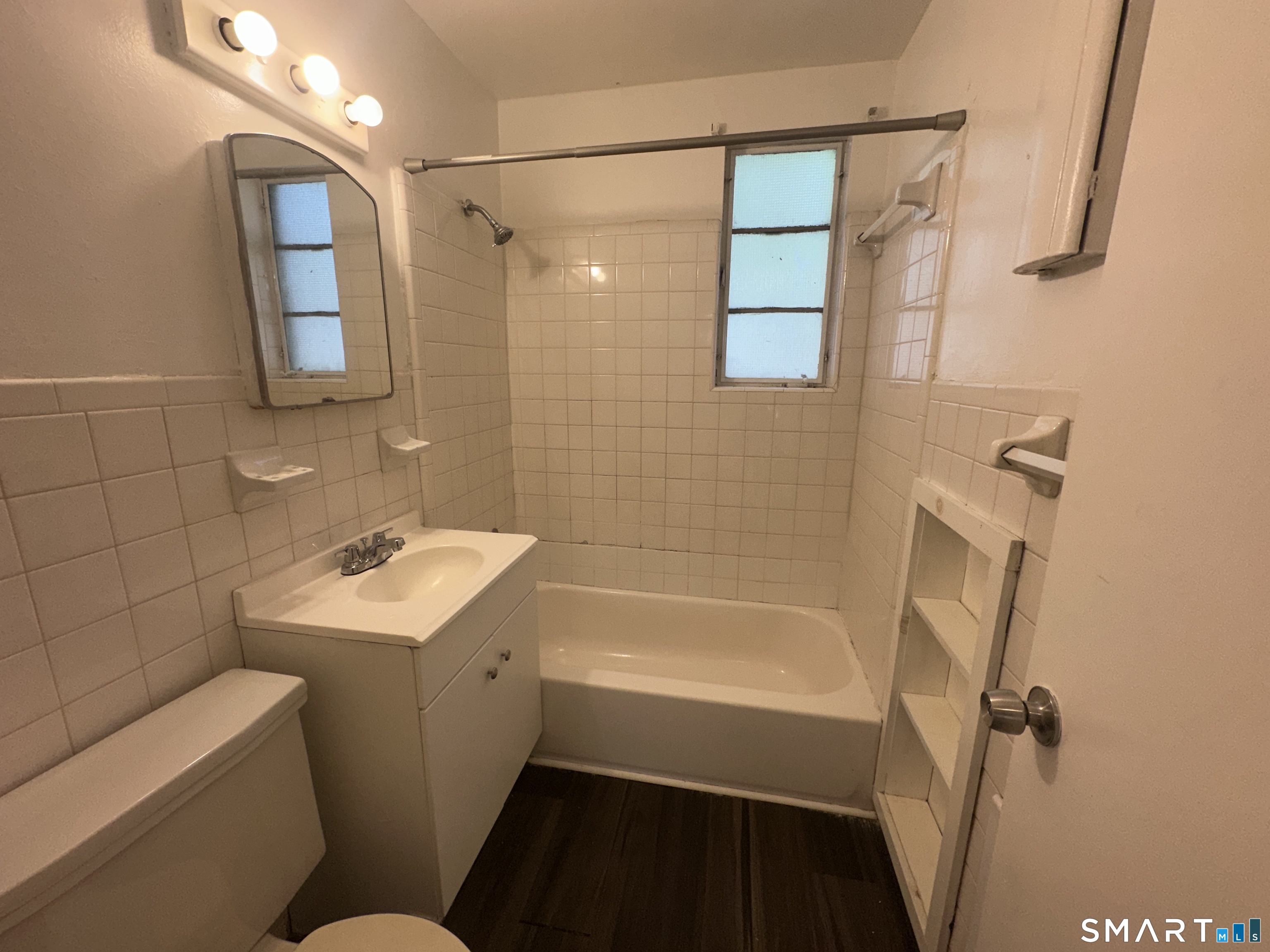 164 Virginia Avenue Unit #B photo 11