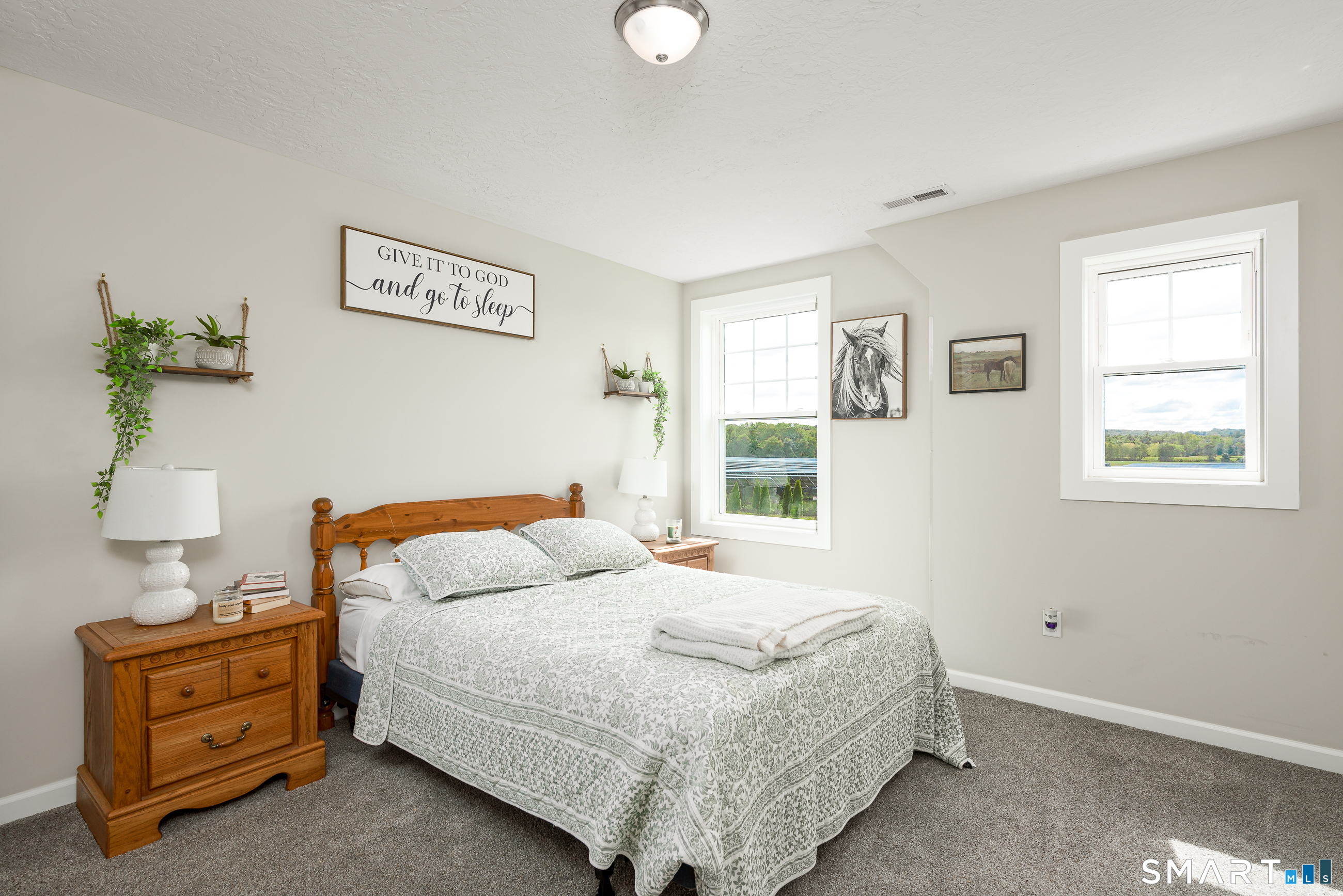 71 Middle Road photo 26