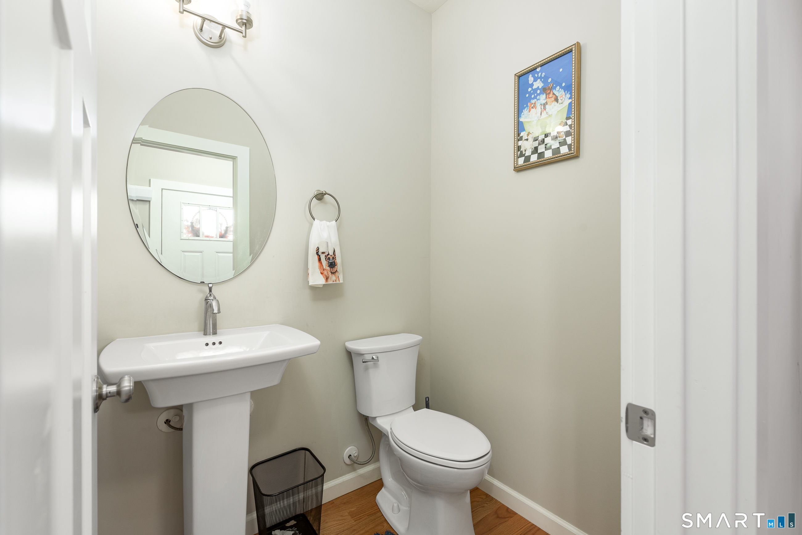 71 Middle Road photo 8