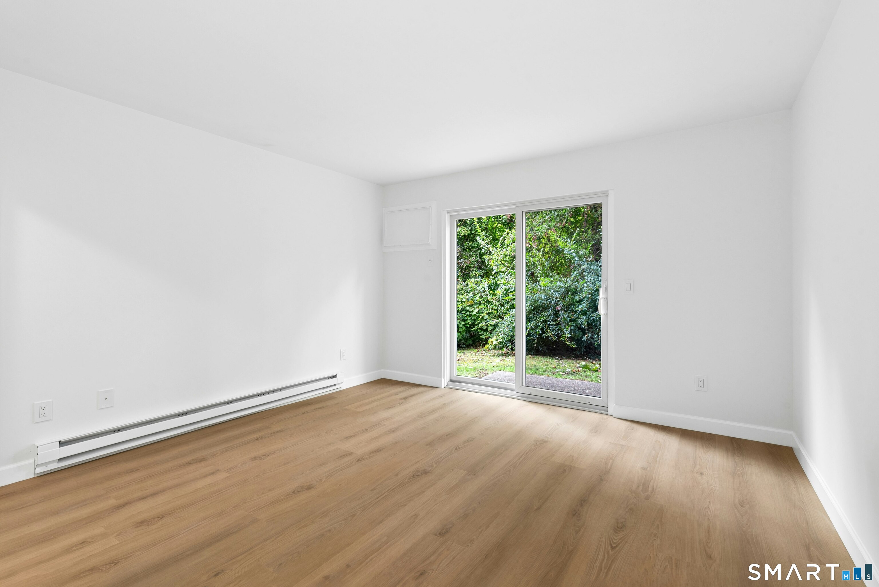 255 Willow, Unit 255 photo 17