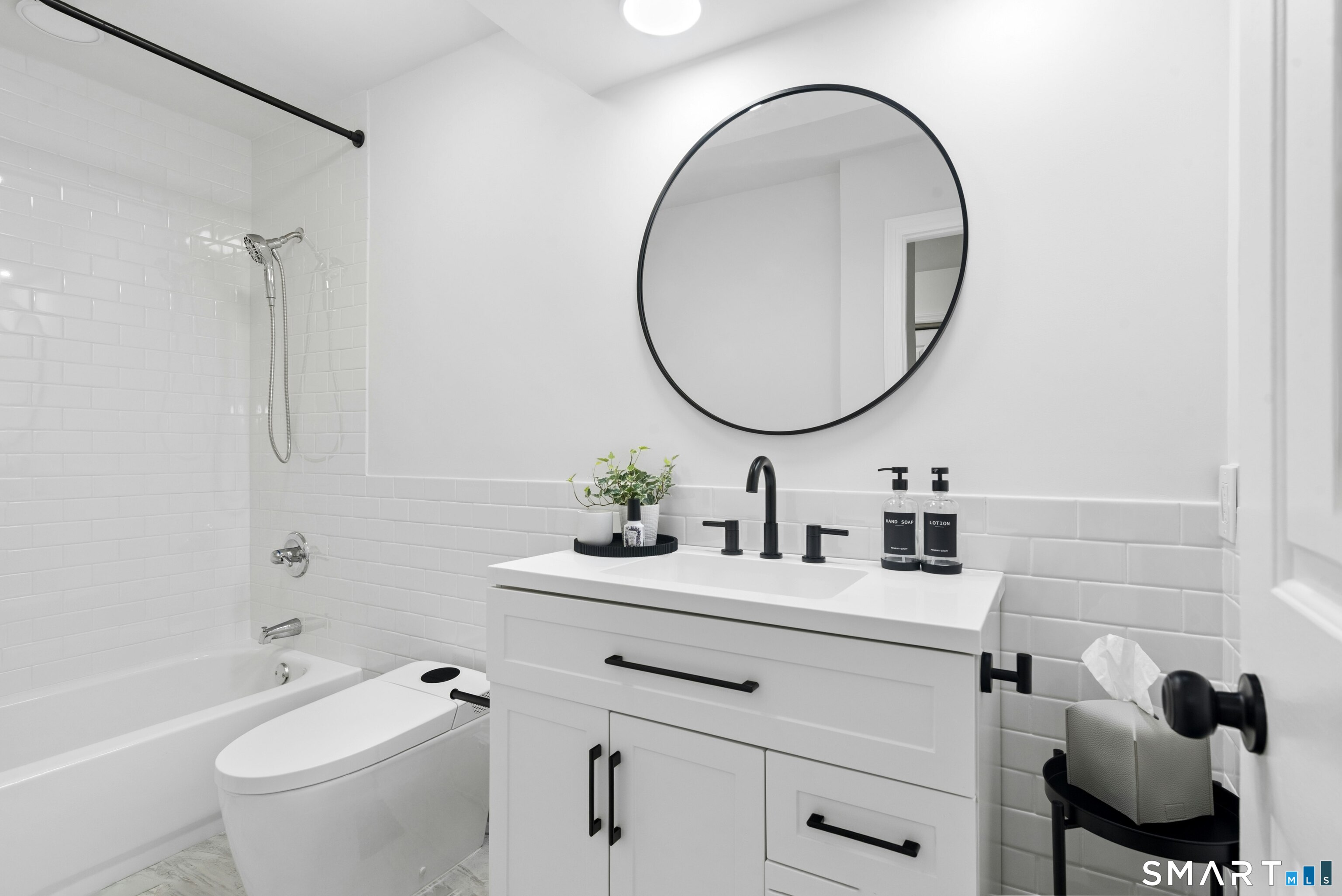 255 Willow, Unit 255 photo 20