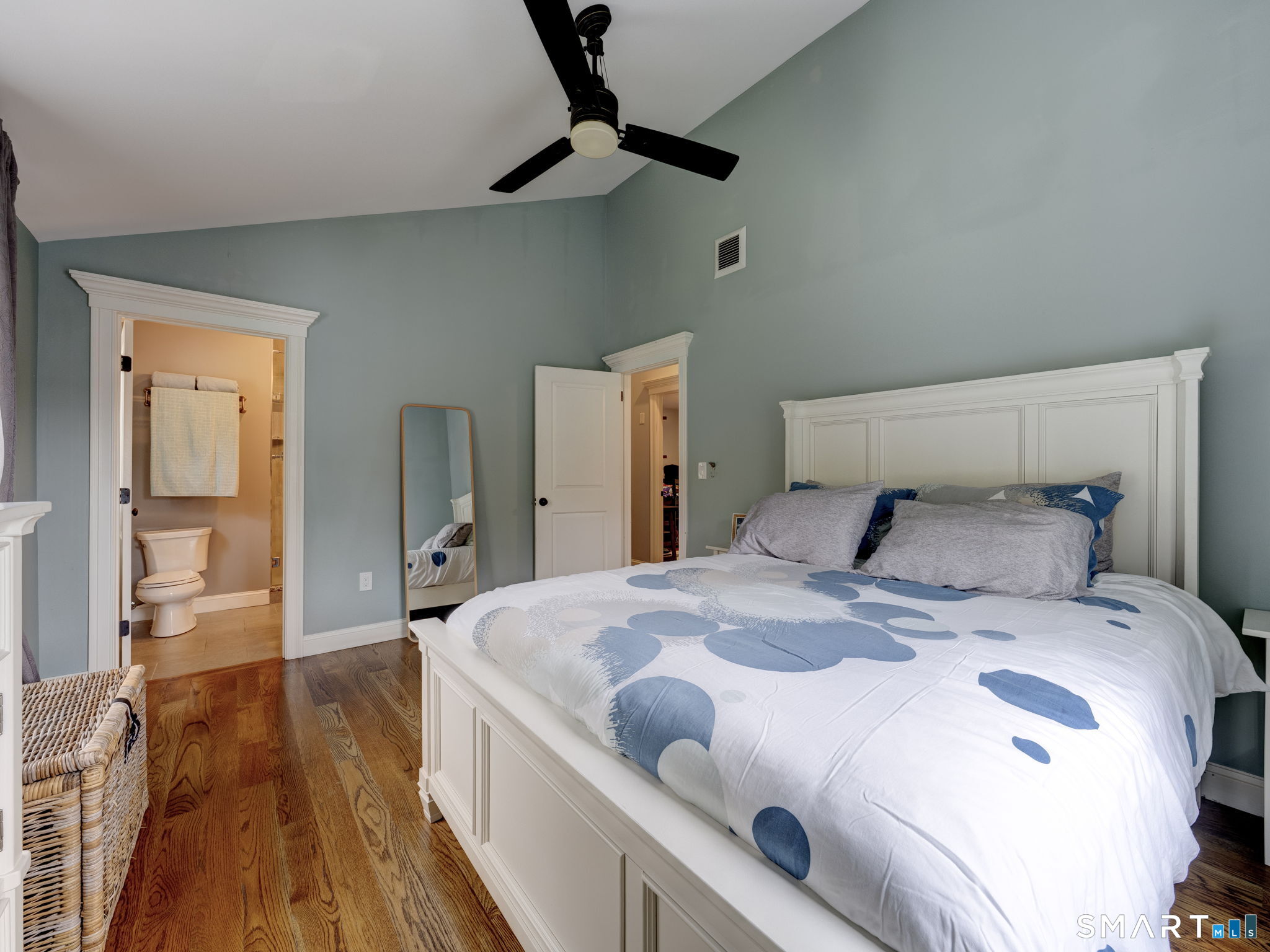 111 Woodfield Crossing photo 13