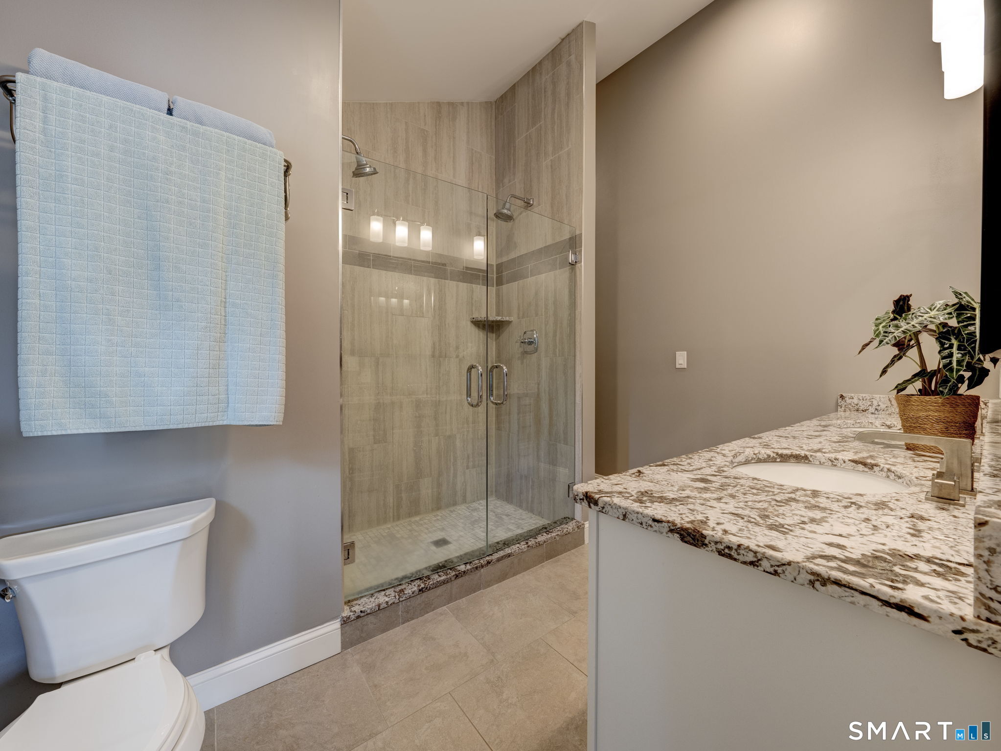 111 Woodfield Crossing photo 15