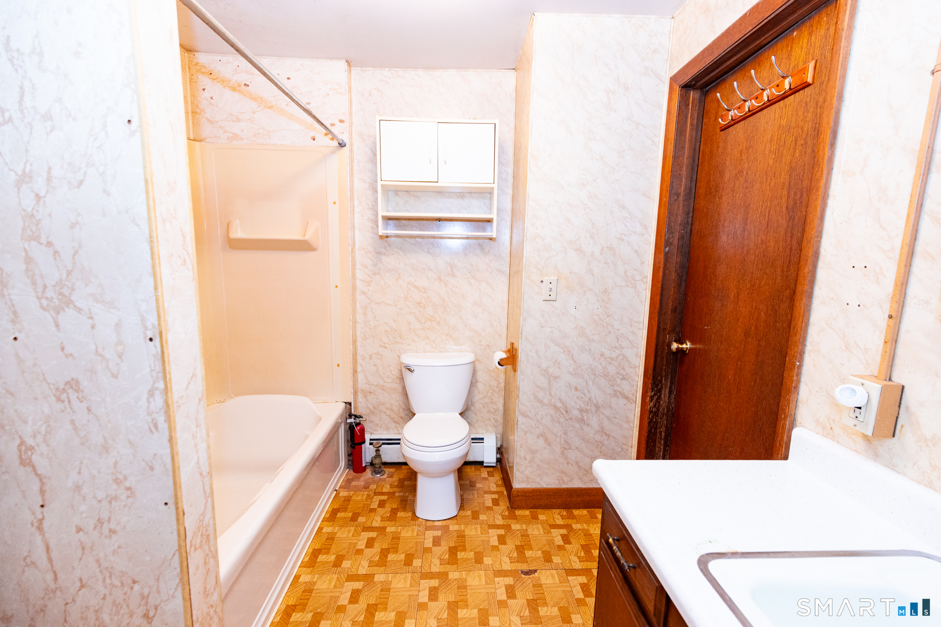 92 Fifth Street, Norwich, CT 06360