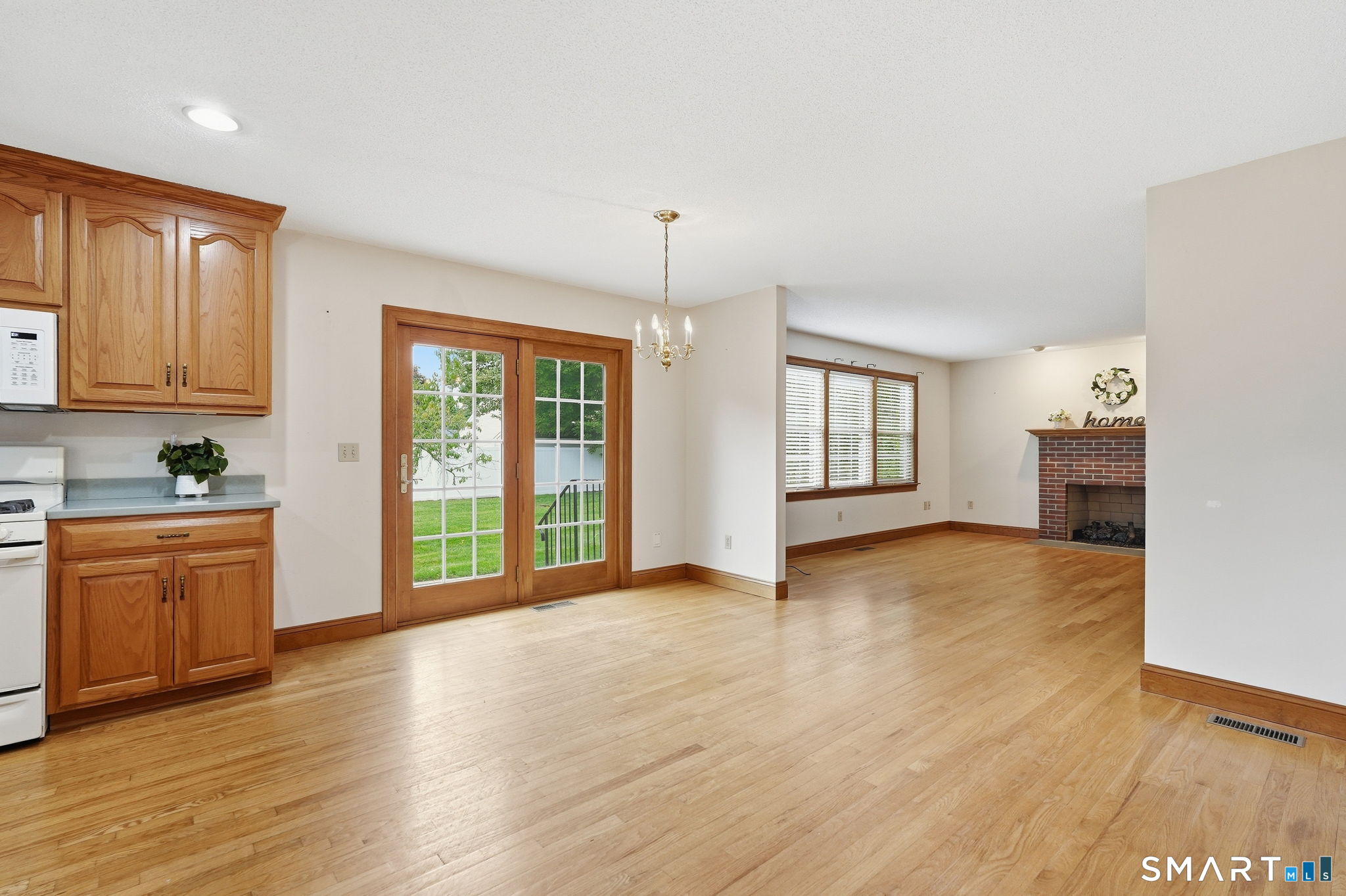 230 Lexington Road, Addison, Glastonbury, CT 06033